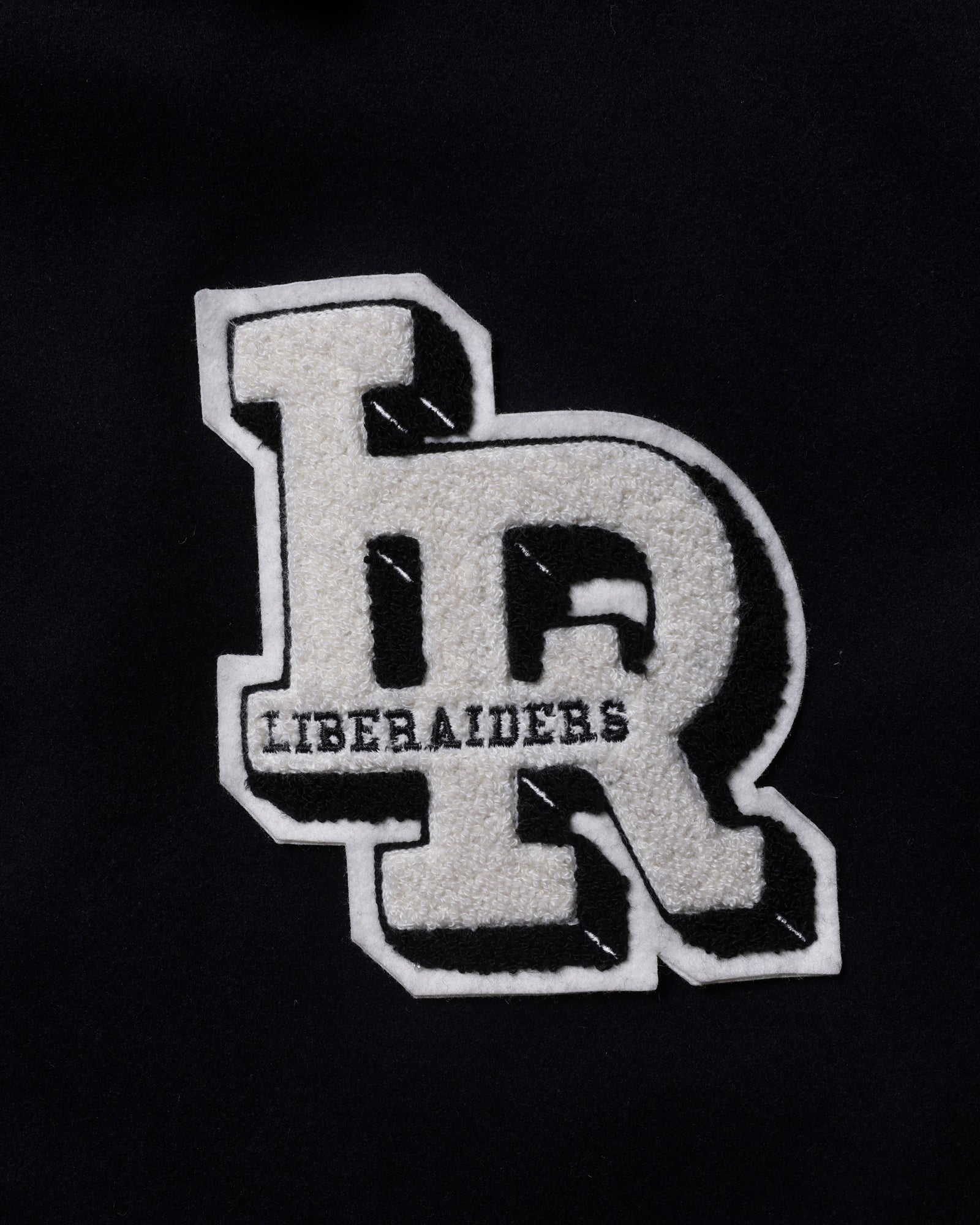 upload_20250605_LR VARSITY JACKET_006_07_77014_c006_45.jpg