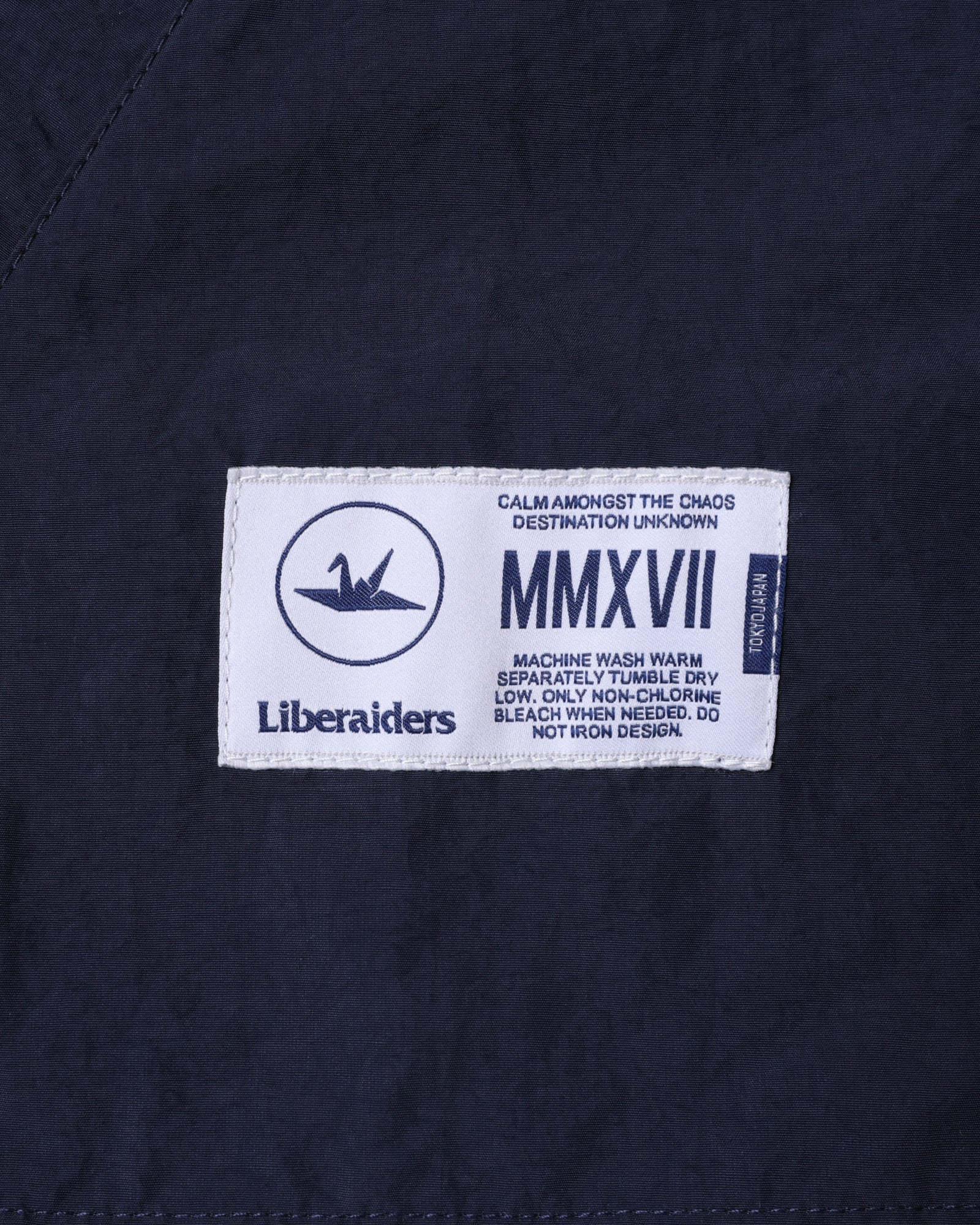 upload_20250605_NYLON HALF ZIP_009_10_77016_c004.jpg