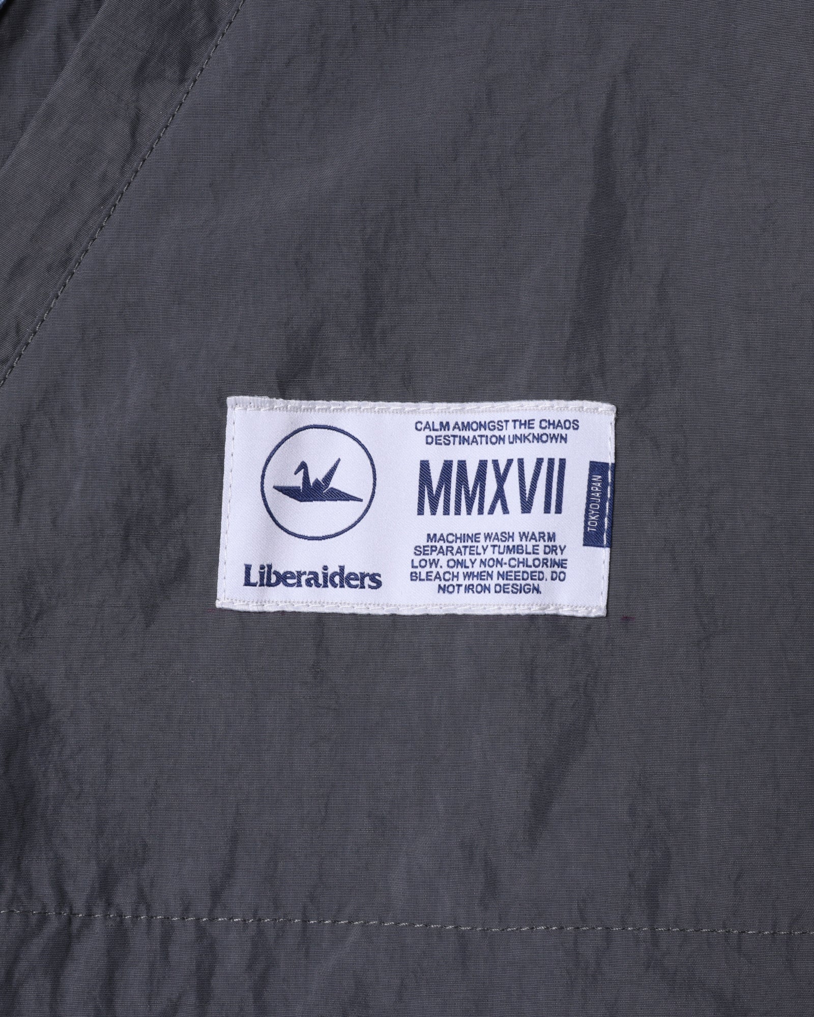upload_20250605_NYLON HALF ZIP_015_16_77016_c010.jpg