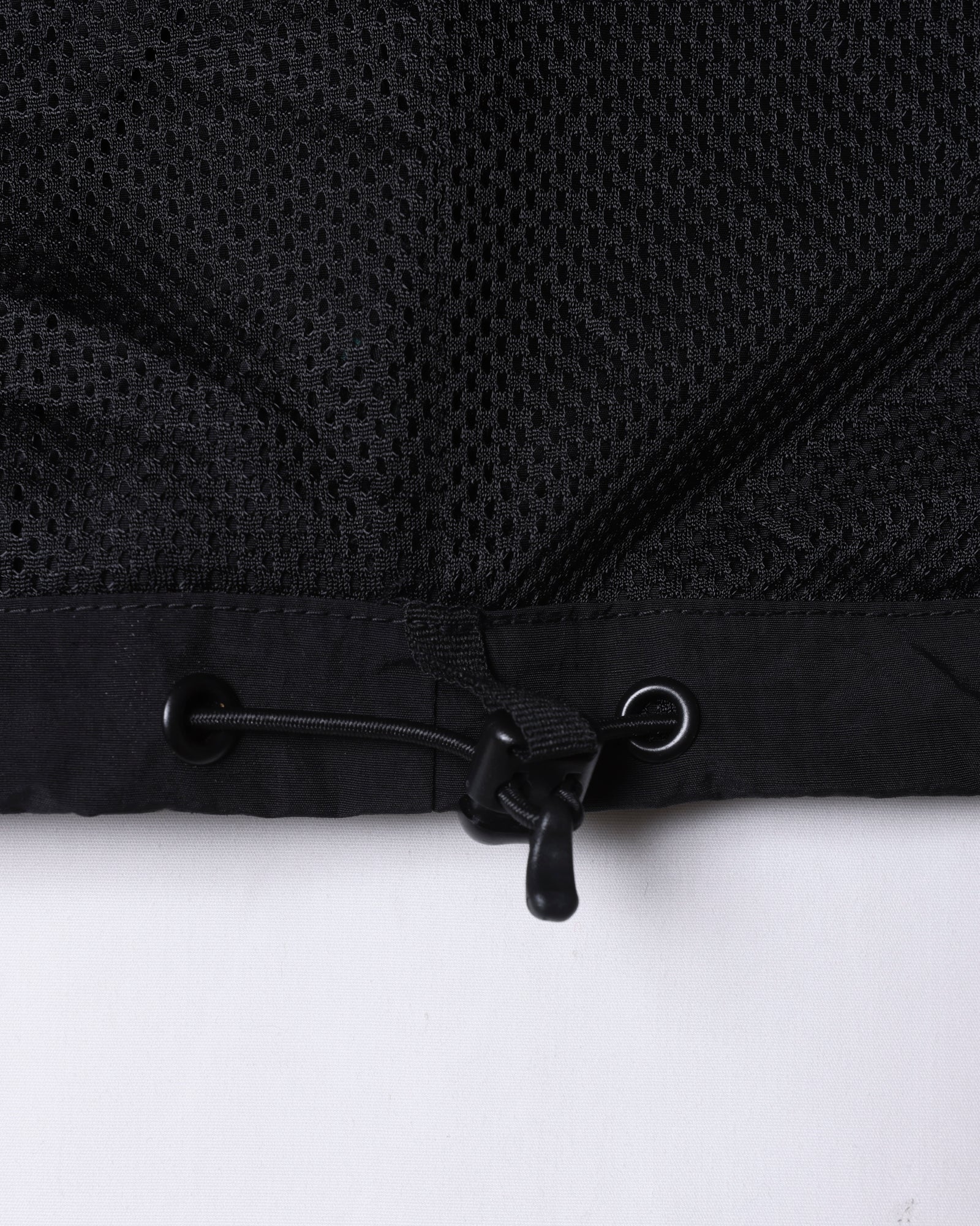 upload_20250605_NYLON HALF ZIP_023_24_77016_c018.jpg
