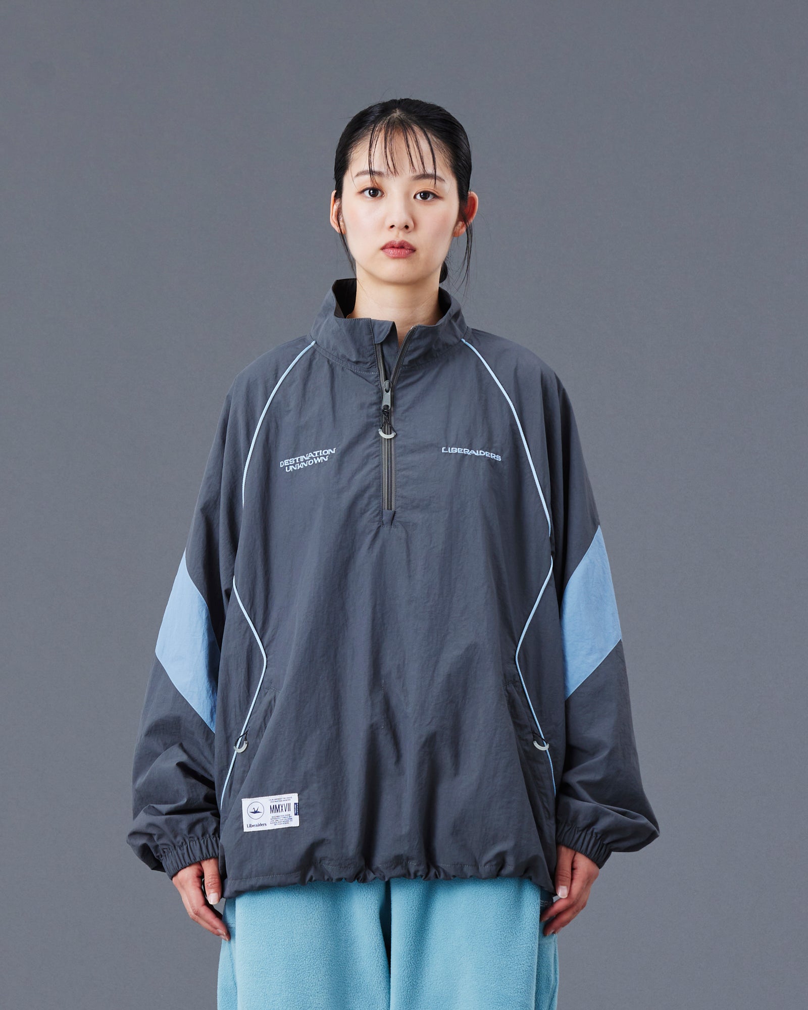 upload_20250605_NYLON HALF ZIP_026_28_77016_G004_45.jpg