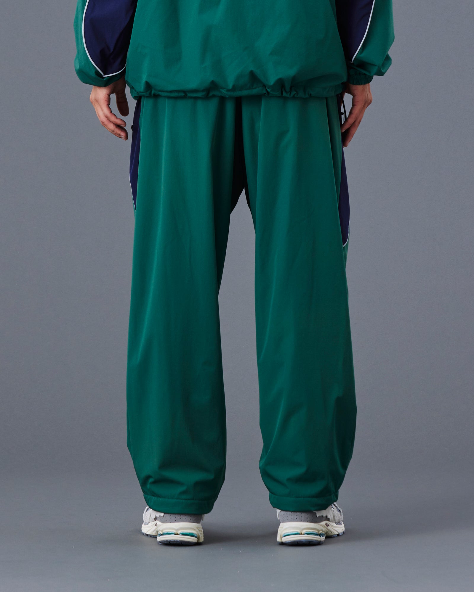 upload_20250605_OCTA TRACK PANTS_024_25_77714_G006_45.jpg