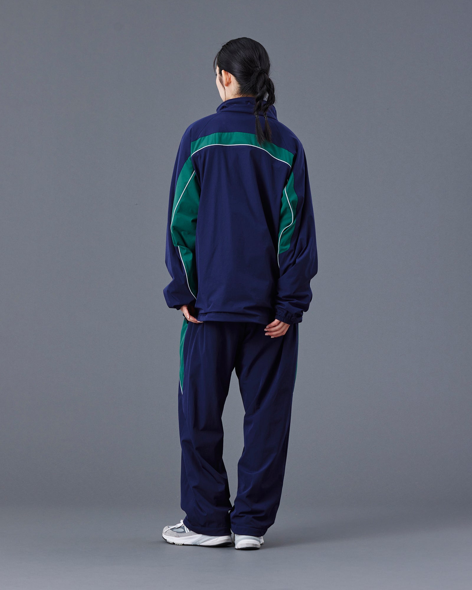 upload_20250605_OCTA TRACK PANTS_029_30_77714_h002_45.jpg