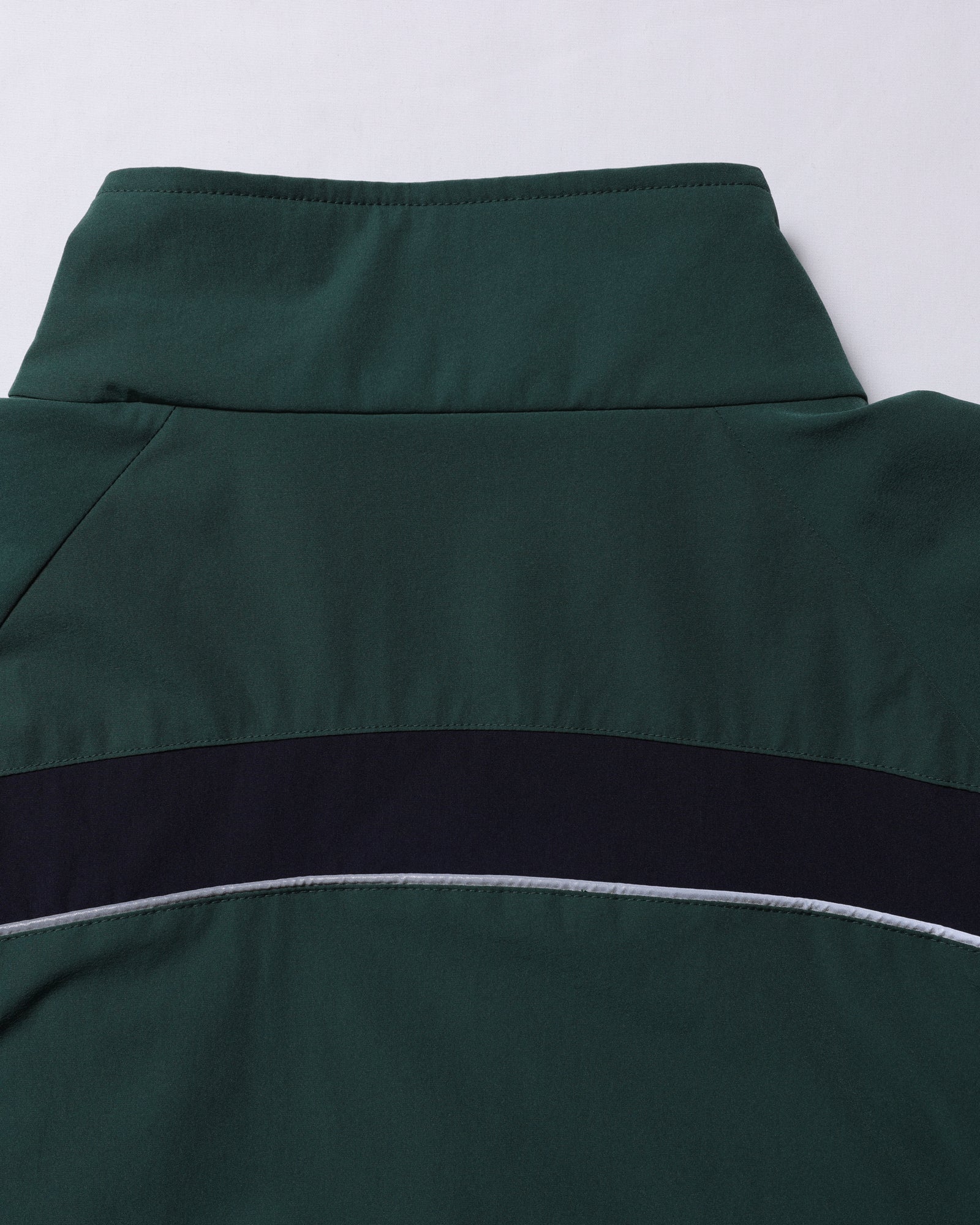 upload_20250605_OCTA WIND BREAKER_019_20_77011_c019_45.jpg