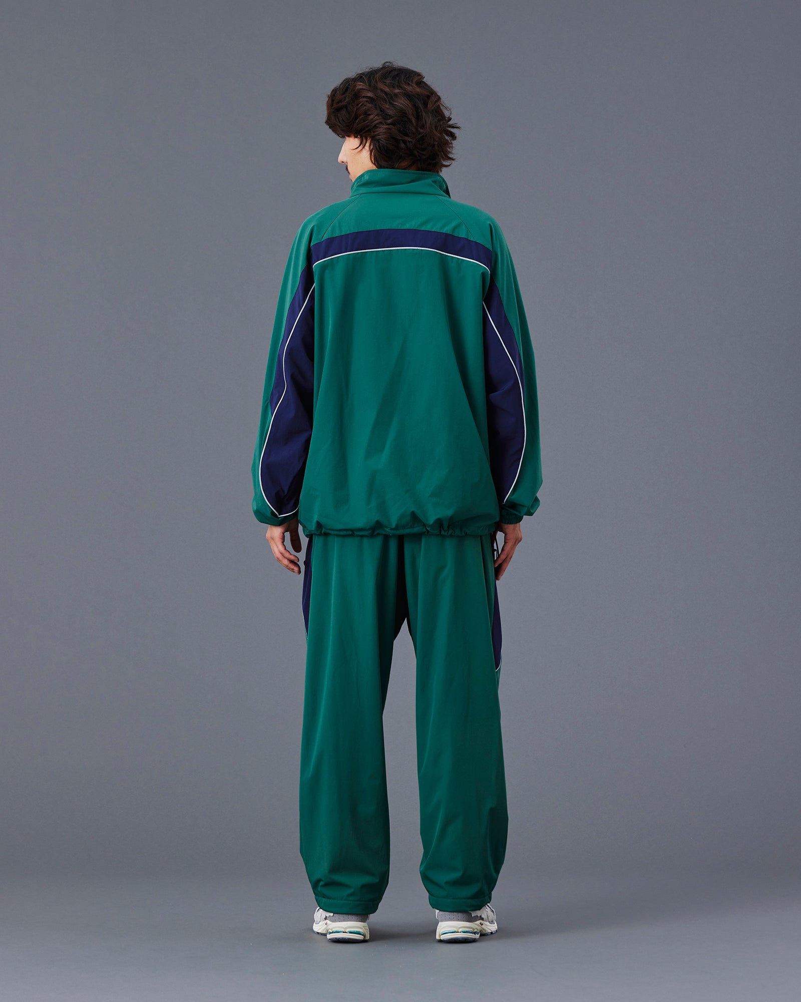 upload_20250605_OCTA WIND BREAKER_031_32_77011_h002_45.jpg