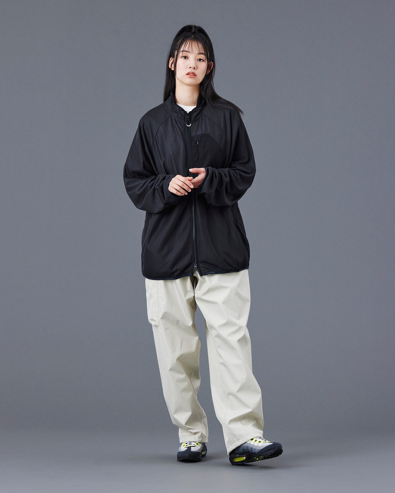 upload_20250605_OCTA ZIP-UP JACKET_025_77018_h001_45.jpg