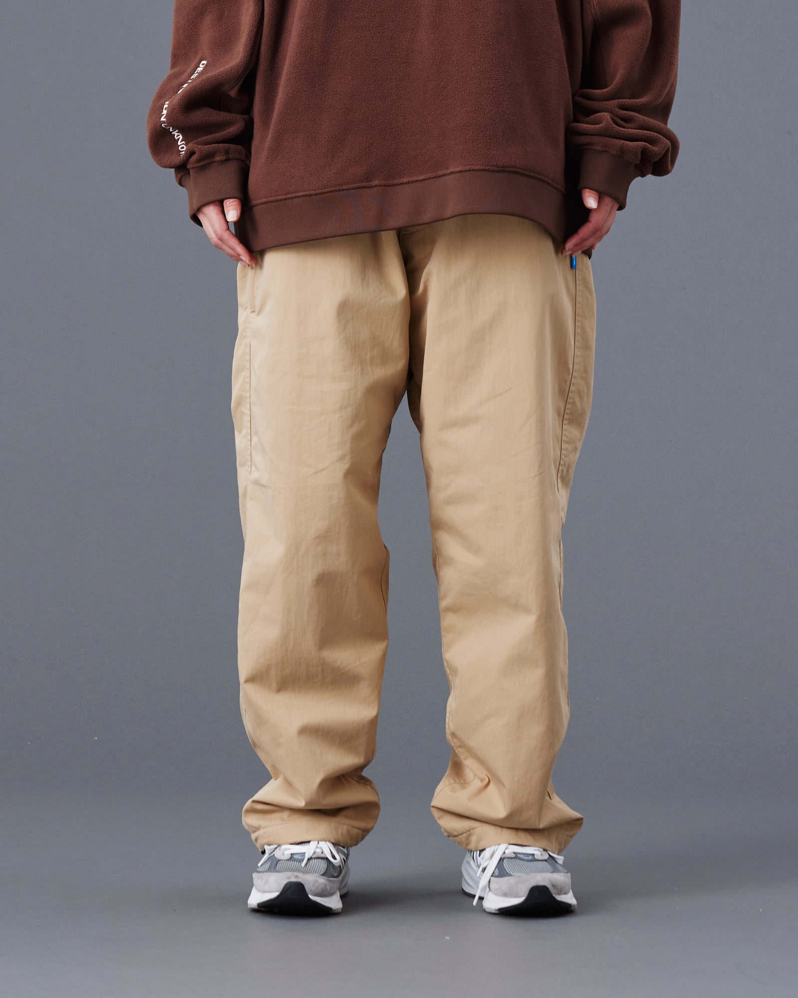 upload_20250605_PUFFER CHINO TROUSERS II_014_15_77718_G001_45.jpg