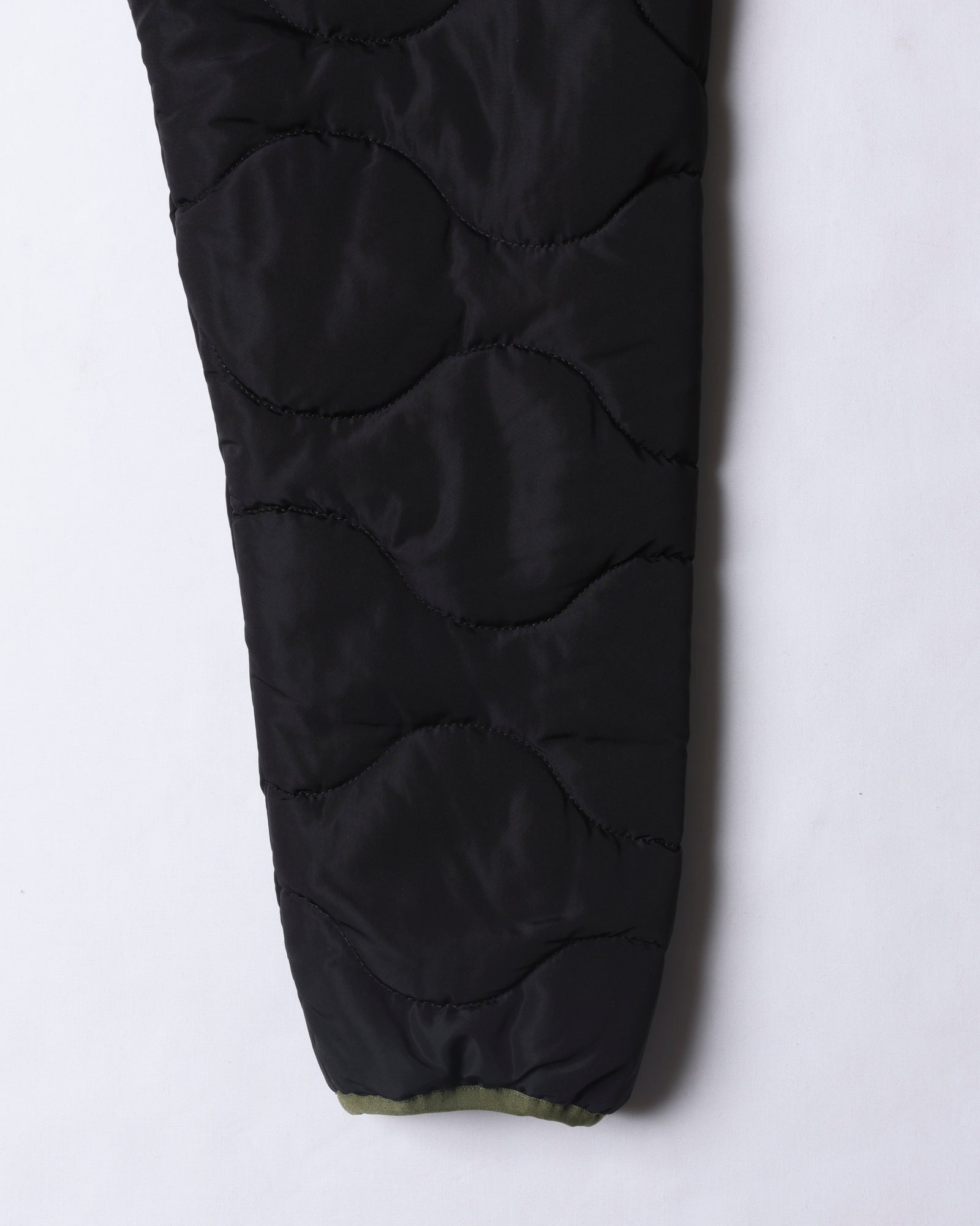 upload_20250605_QUILTED JACKET_014_15_77015_c023_45.jpg