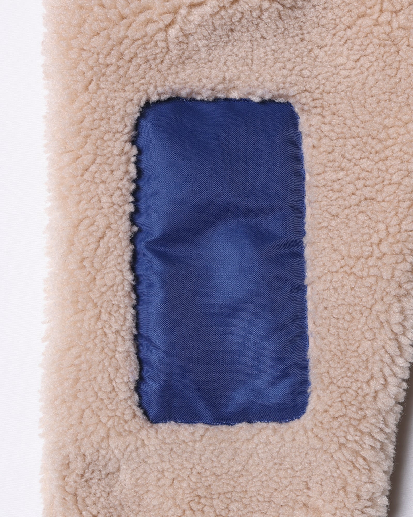 upload_20250605_RETRO PILE FLEECE JACKET_037_38_77008_c134_45.jpg