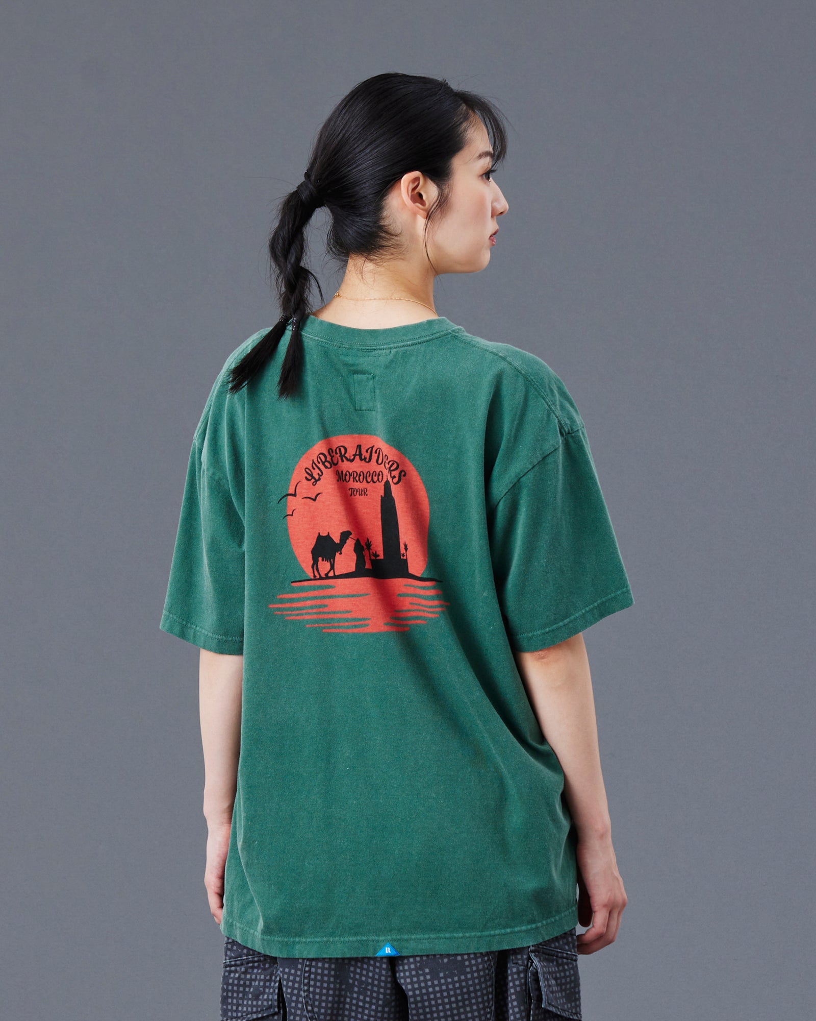 upload_20250605_SUNSET LOGO TEE_017_22_77605_G002_45.jpg