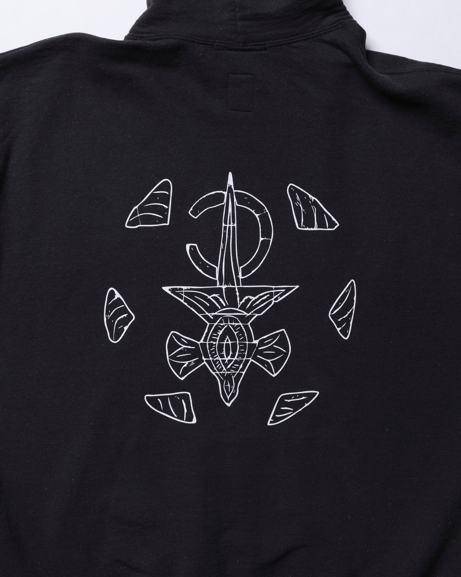 upload_20250605_TIFINAGH EMBROIDERY HOODIE_007_08_77312_c003_45.jpg