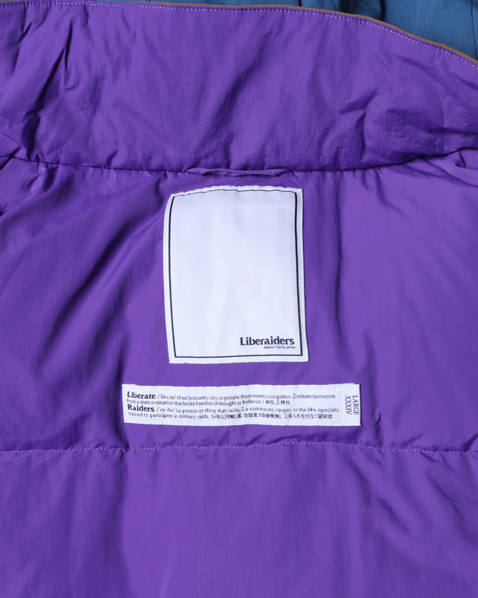 upload_20250605_UTILITY DOWN JACKET_016_17_77001_c011.jpg