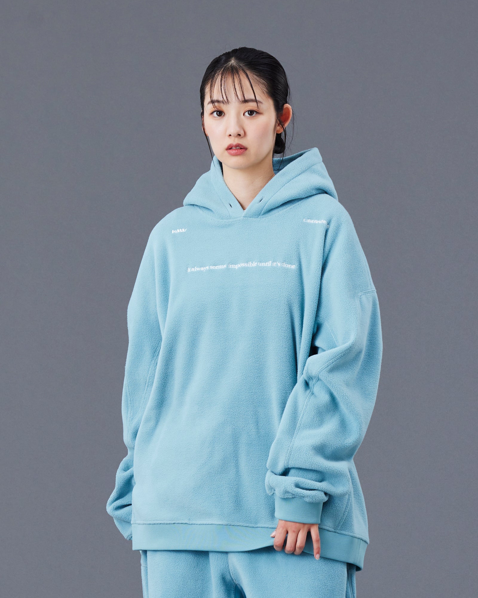 upload_20250805_FLEECE HOODIE_006_77306_G001_45.jpg