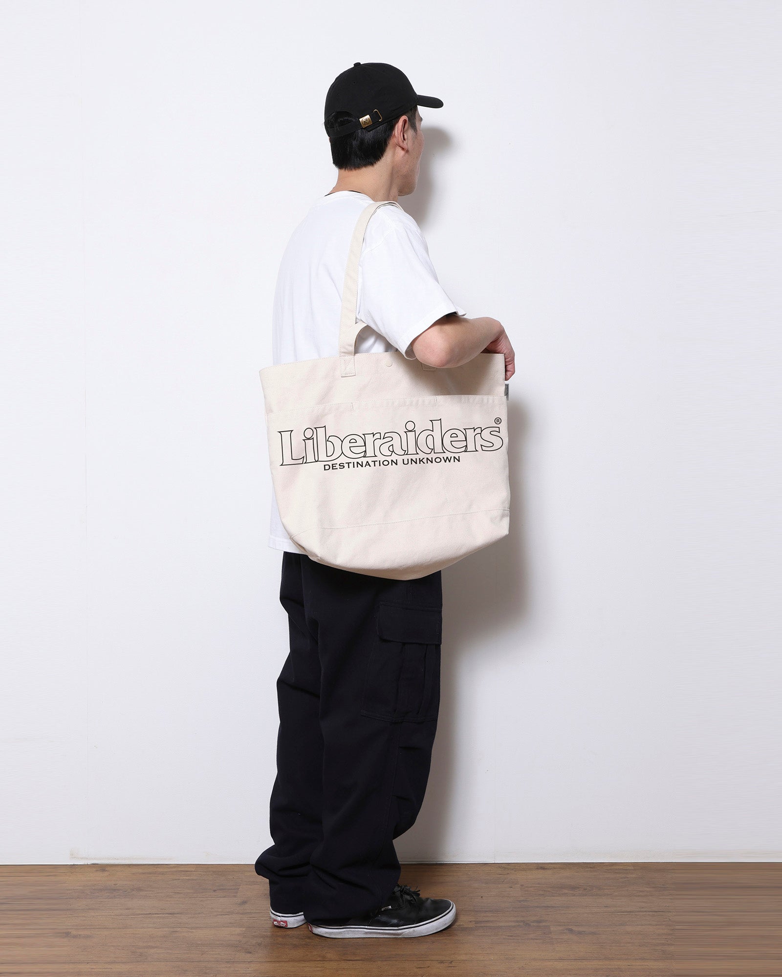 upload_20250805_Liberaiders PX CANVAS TOOL TOTE BAG_007_9_89908_01_2000_1_45.jpg