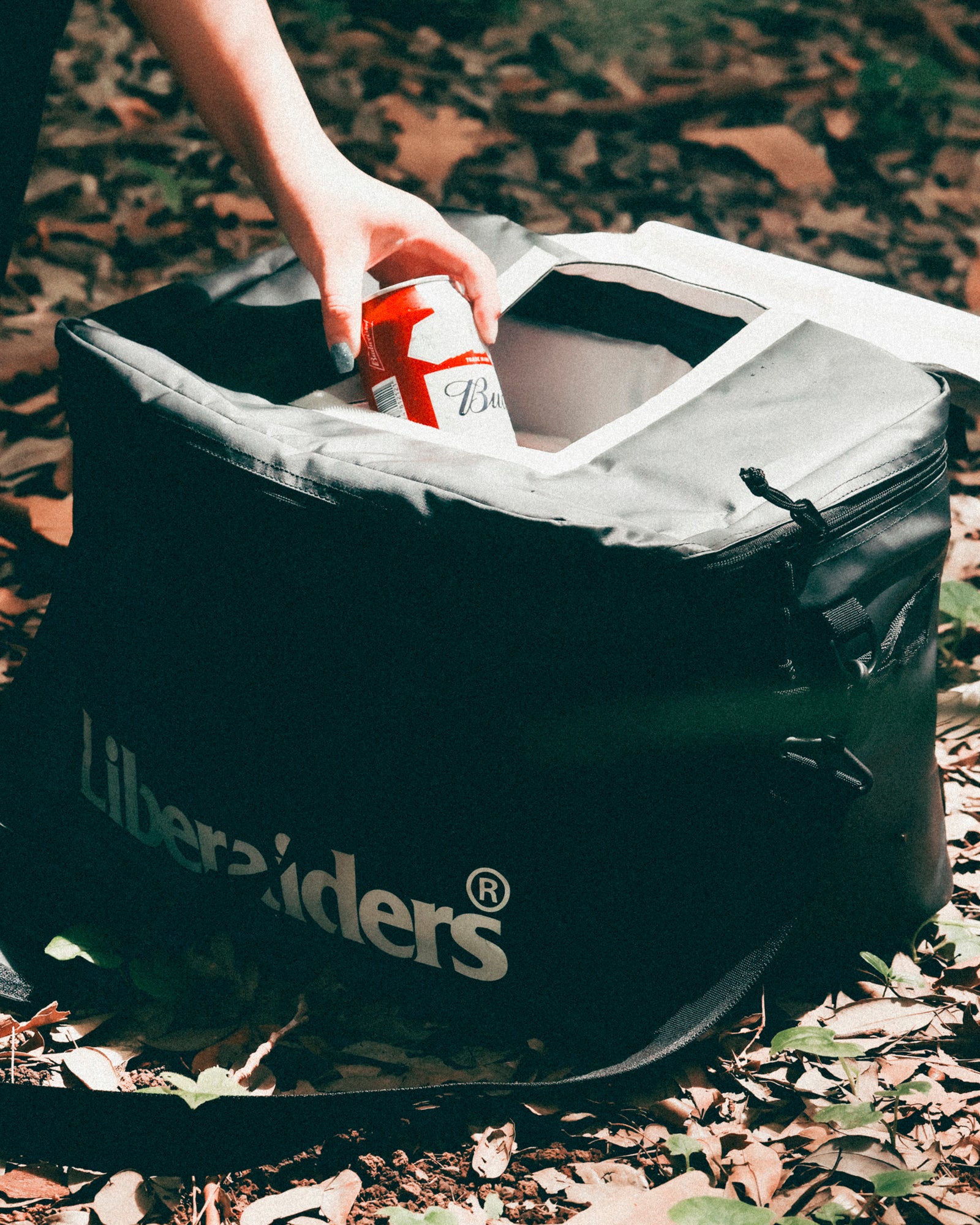 upload_20250805_Liberaiders PX SOFT COOLER BAG M_011_12_87909_015__2000_45.jpg