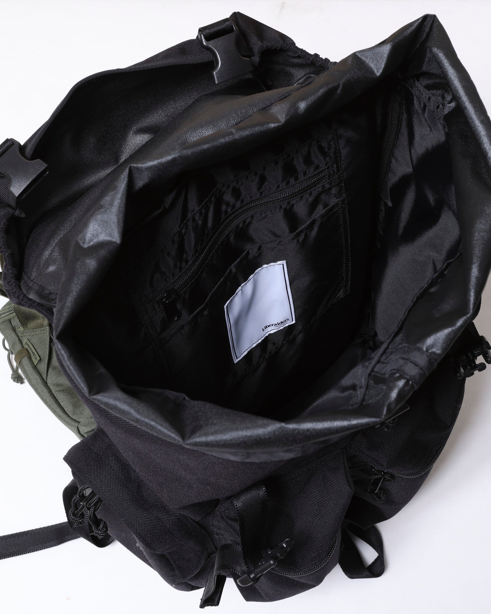 upload_20250805_Liberaiders PX TRAVELIN’ SOLDIER BACKPACK II_016_17_89901_a032_2000_45.jpg
