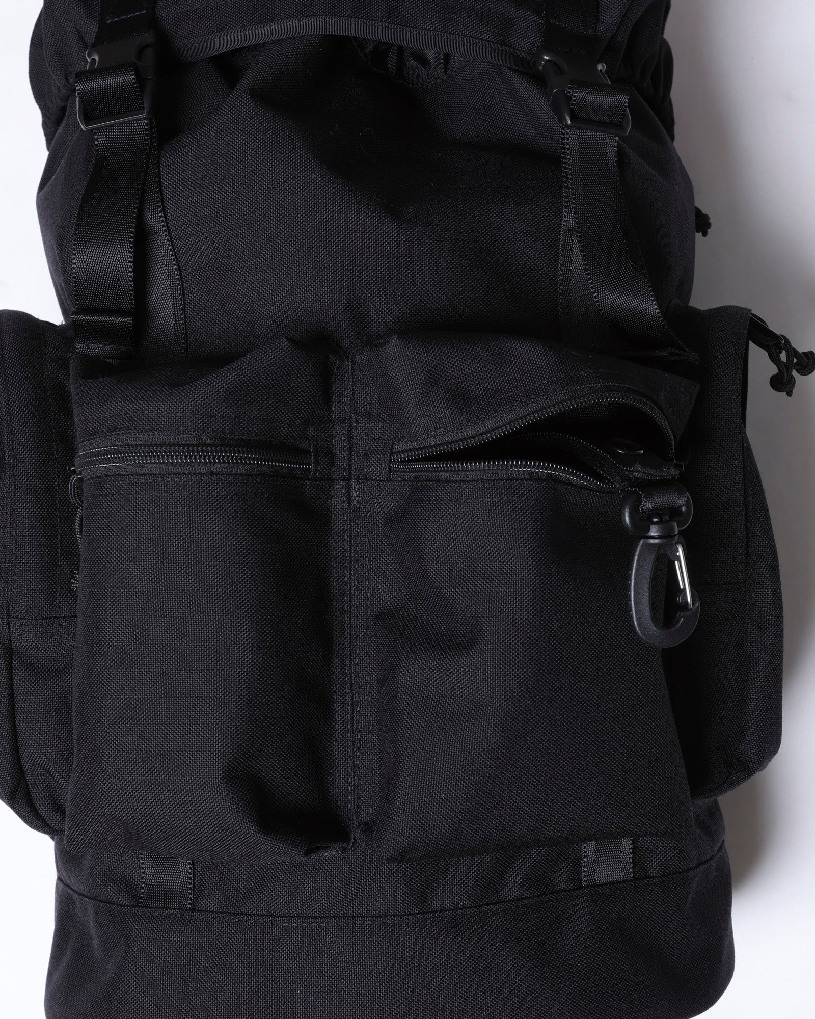 upload_20250805_Liberaiders PX TRAVELIN’ SOLDIER BACKPACK II_026_27_89901_c003_2000_45.jpg