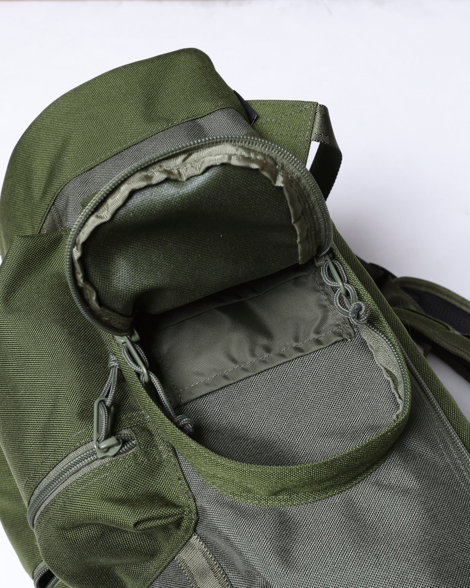 upload_20250805_Liberaiders PX TRAVELIN’ SOLDIER BACKPACK II_030_31_89901_c011_2000_45.jpg