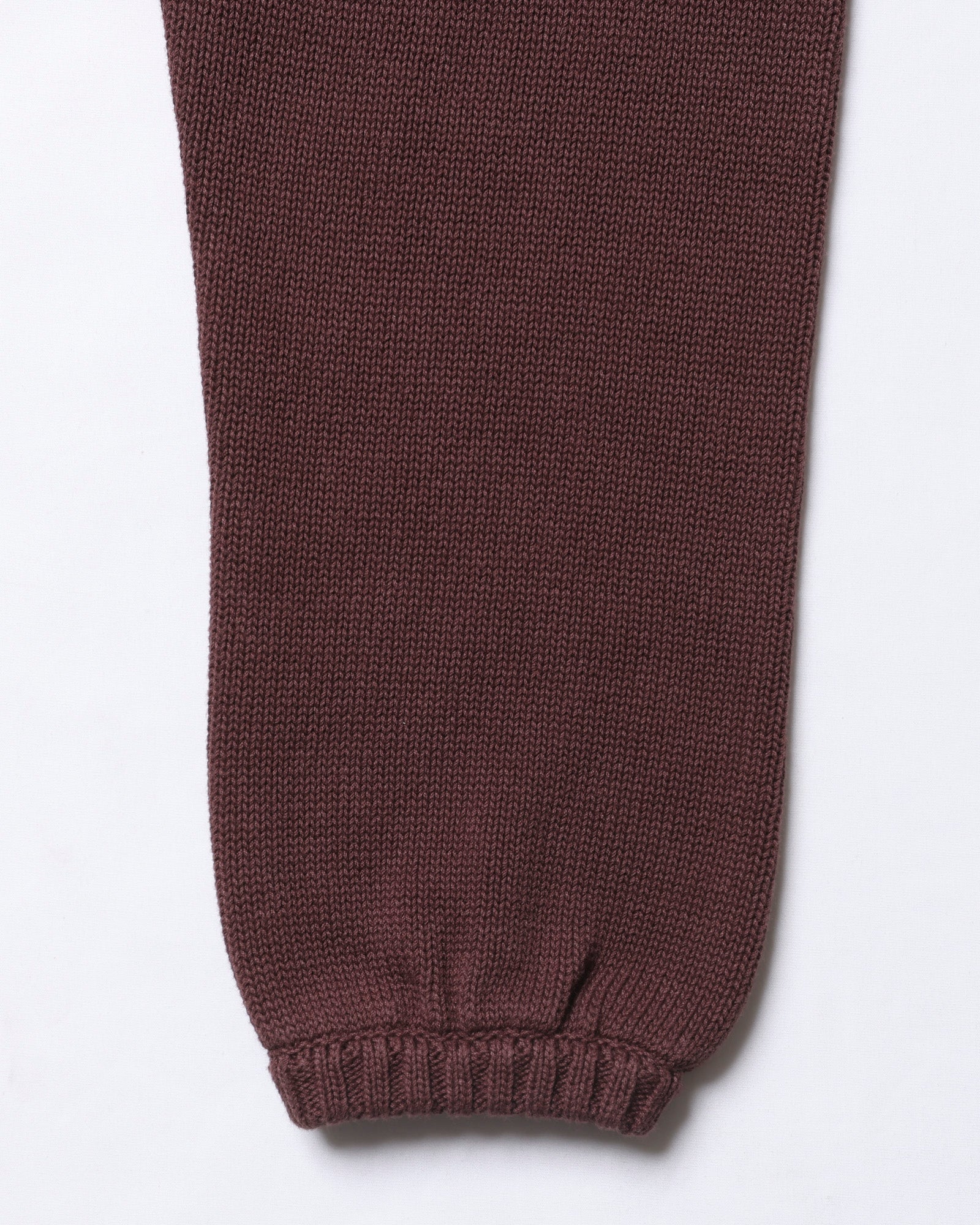 upload_20250805_WOVEN LOGO KNIT SWEATER_009_10_77401_c006_45.jpg