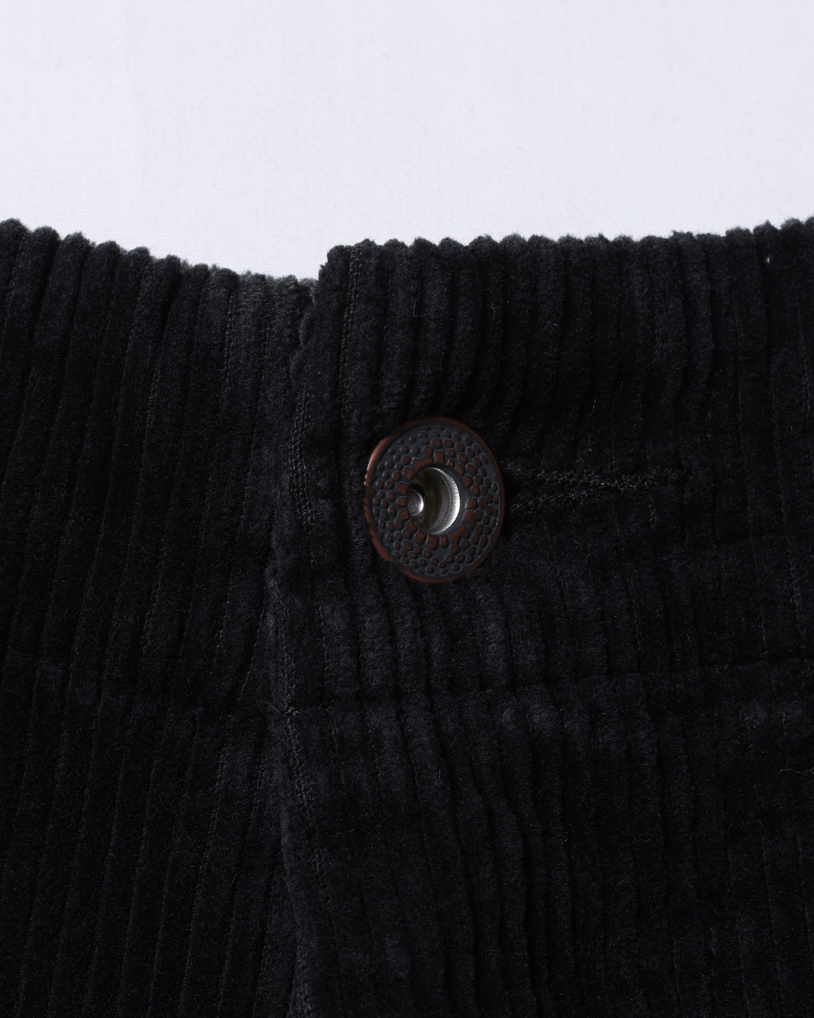 upload_20250822_GARMENT DYED CORDUROY SARROUEL PANTS_011_12_77707_c002_45.jpg