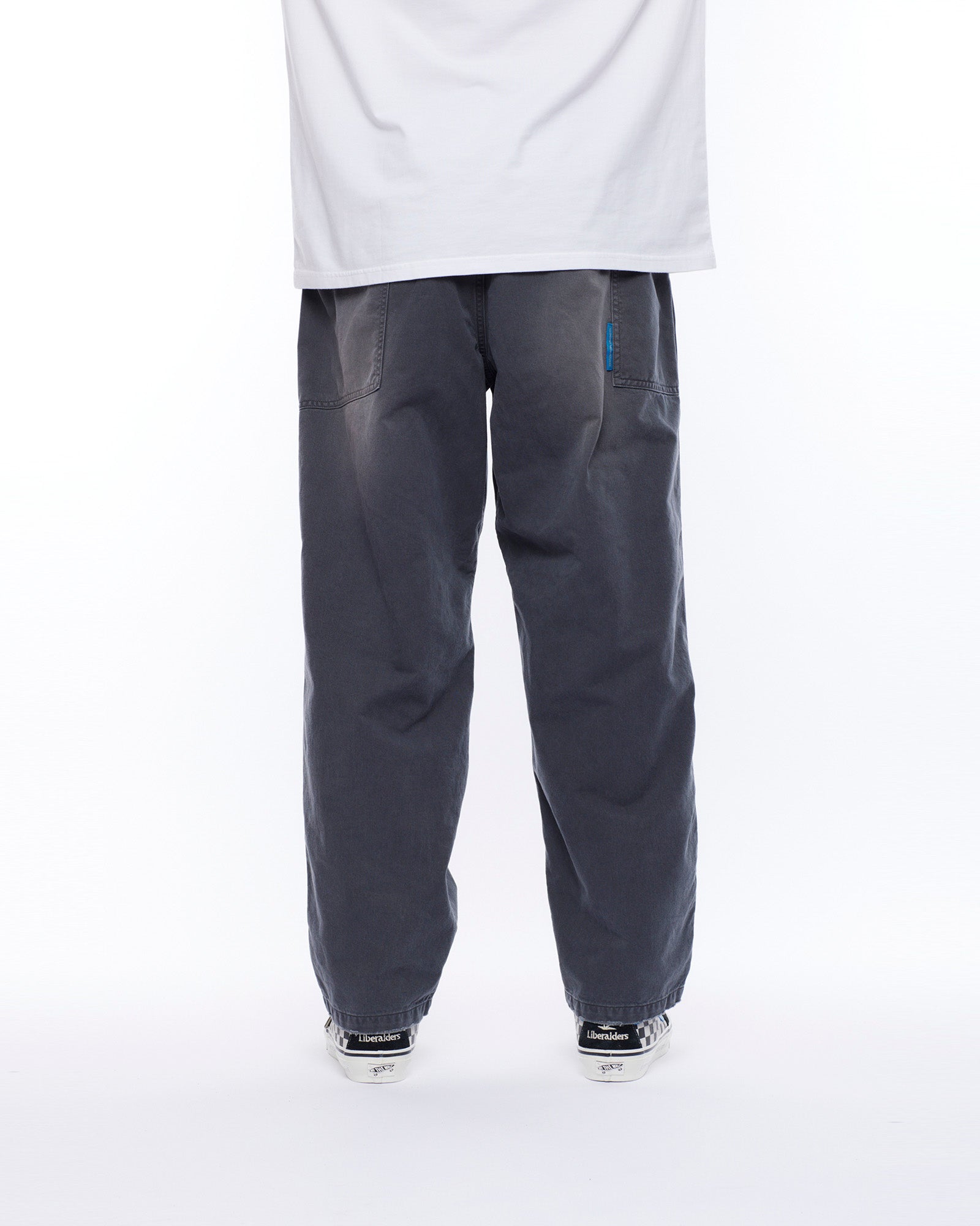 upload_20250830_GARMENT DYED UTILITY PANTS_026_71703_n010_45.jpg