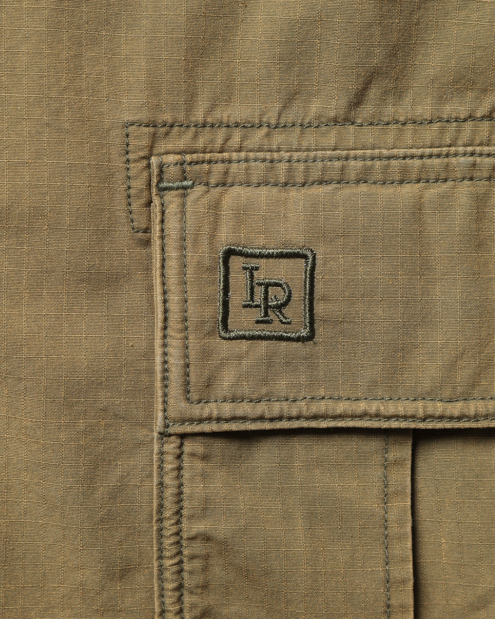 upload_20250830_LR CARGO PANTS_007_71705_c001_2000_45.jpg