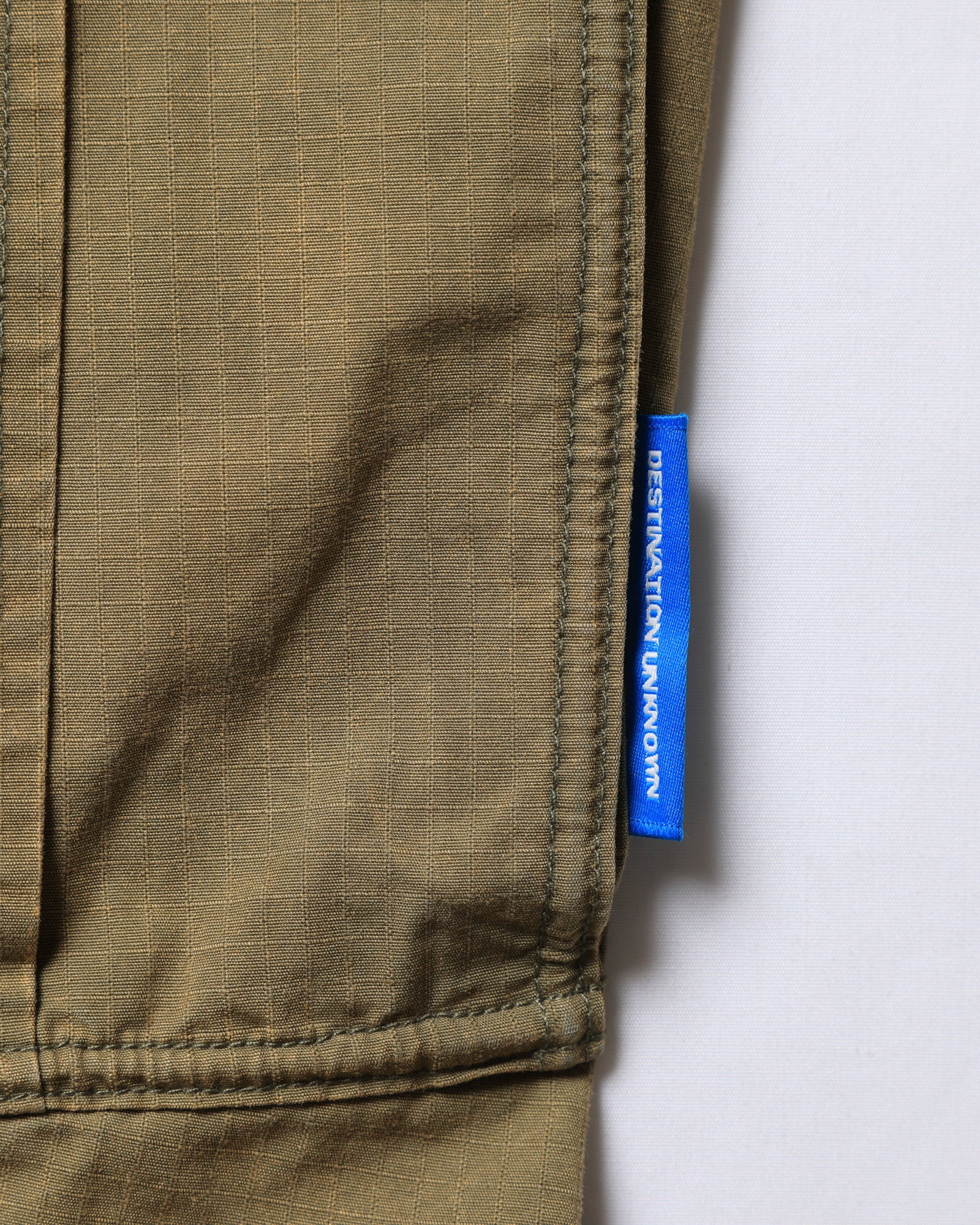 upload_20250830_LR CARGO PANTS_008_71705_c004_2000_45.jpg