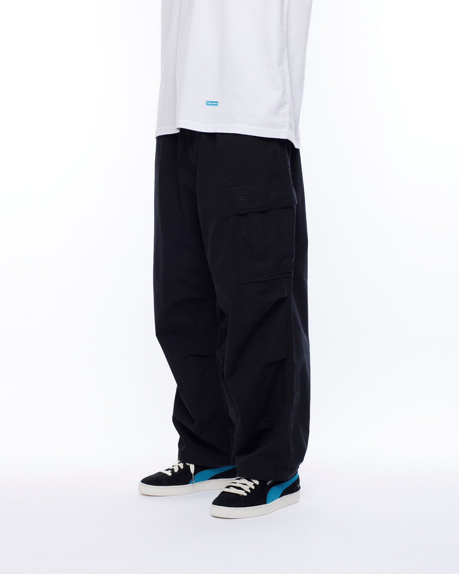 upload_20250830_LR CARGO PANTS_033_71705_n012_45.jpg