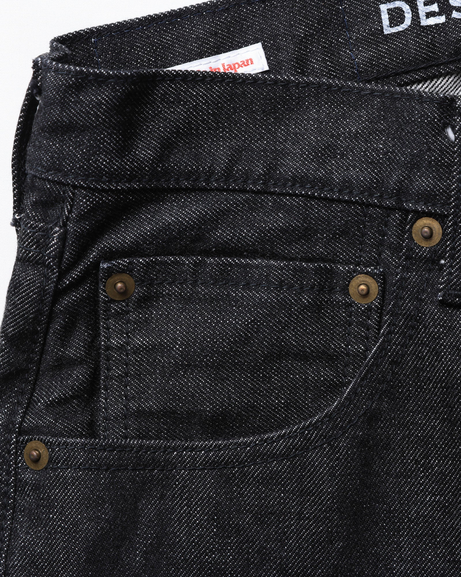 upload_20250830_LR LOOSE FIT DENIM PANTS OW_006_71708_c006_2000_45.jpg