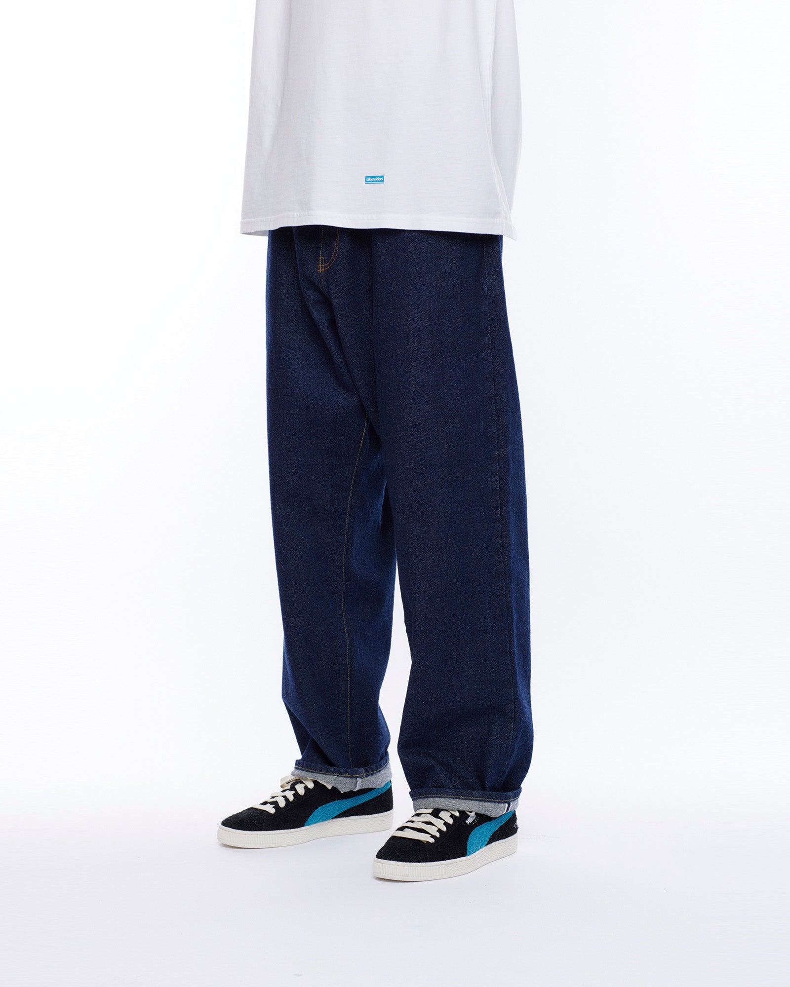 upload_20250830_LR LOOSE FIT DENIM PANTS OW_019_71708_n003_45.jpg