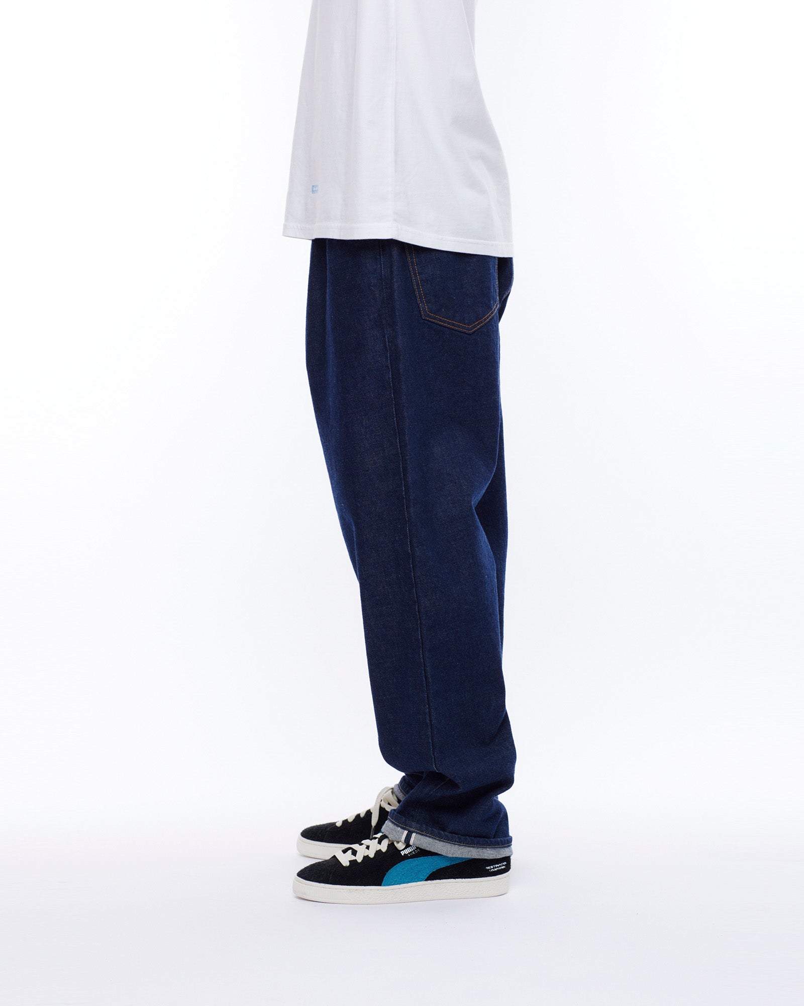 upload_20250830_LR LOOSE FIT DENIM PANTS OW_023_71708_n007_45.jpg