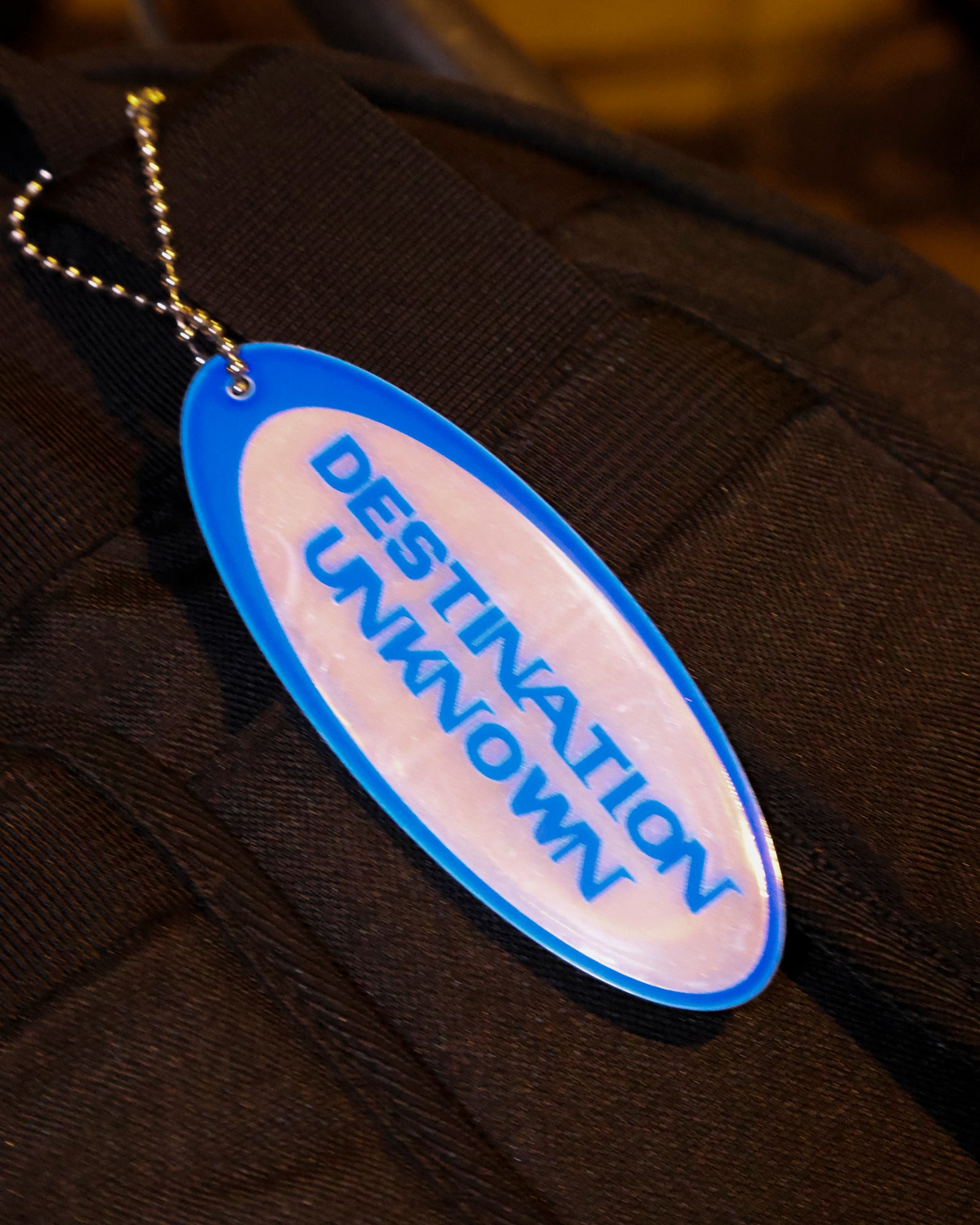 OVAL REFLECTOR KEYCHAIN