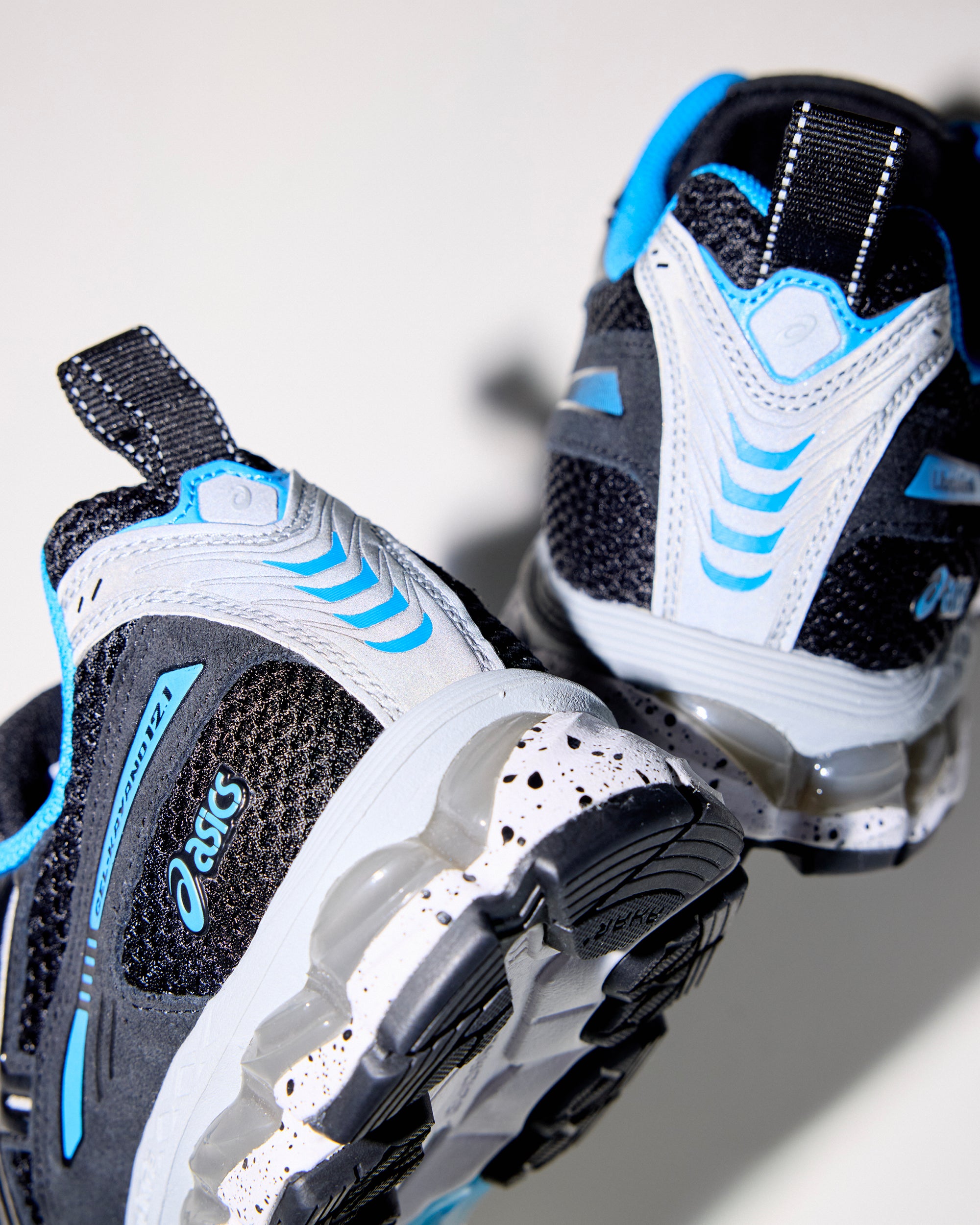 ASICS × Liberaides GEL-KAYANO 12.1