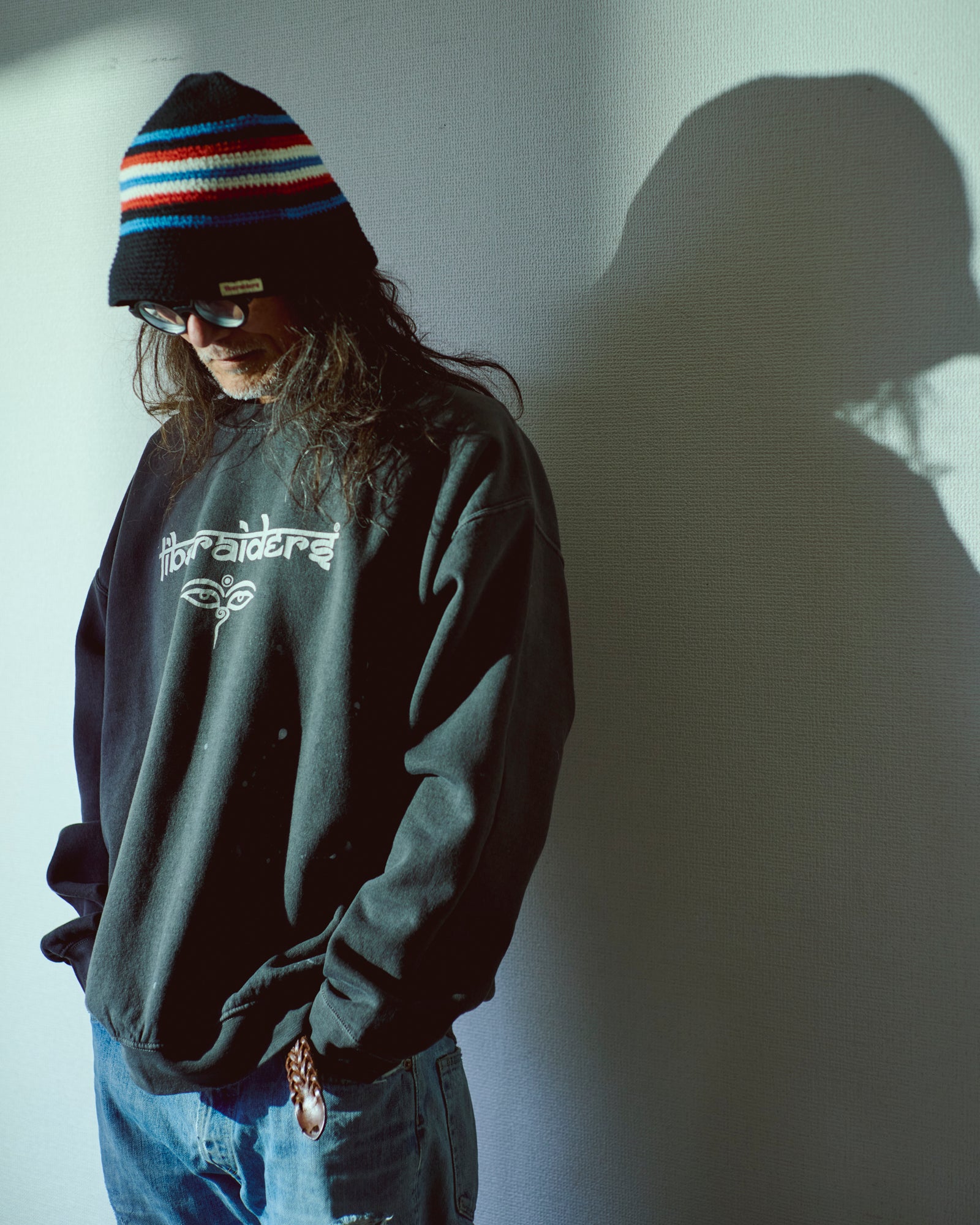 【オンラインストア限定】WISDOM EYES CREWNECK
