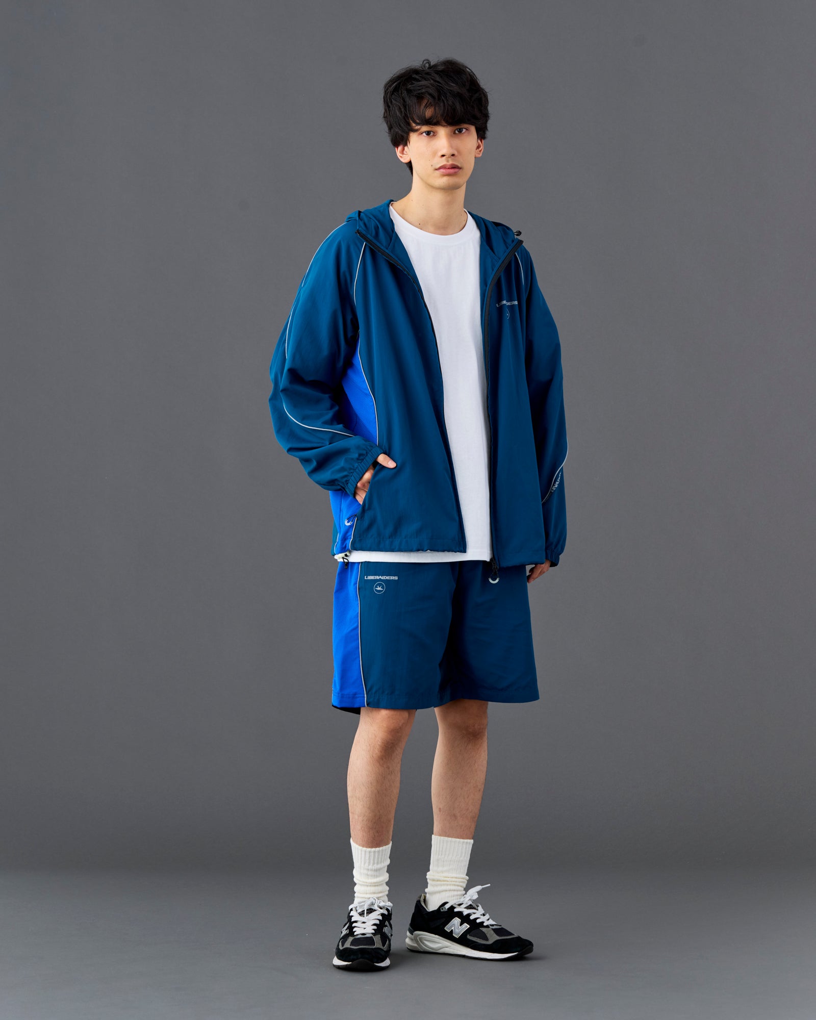 SUPPLEX NYLON ZIP PARKA