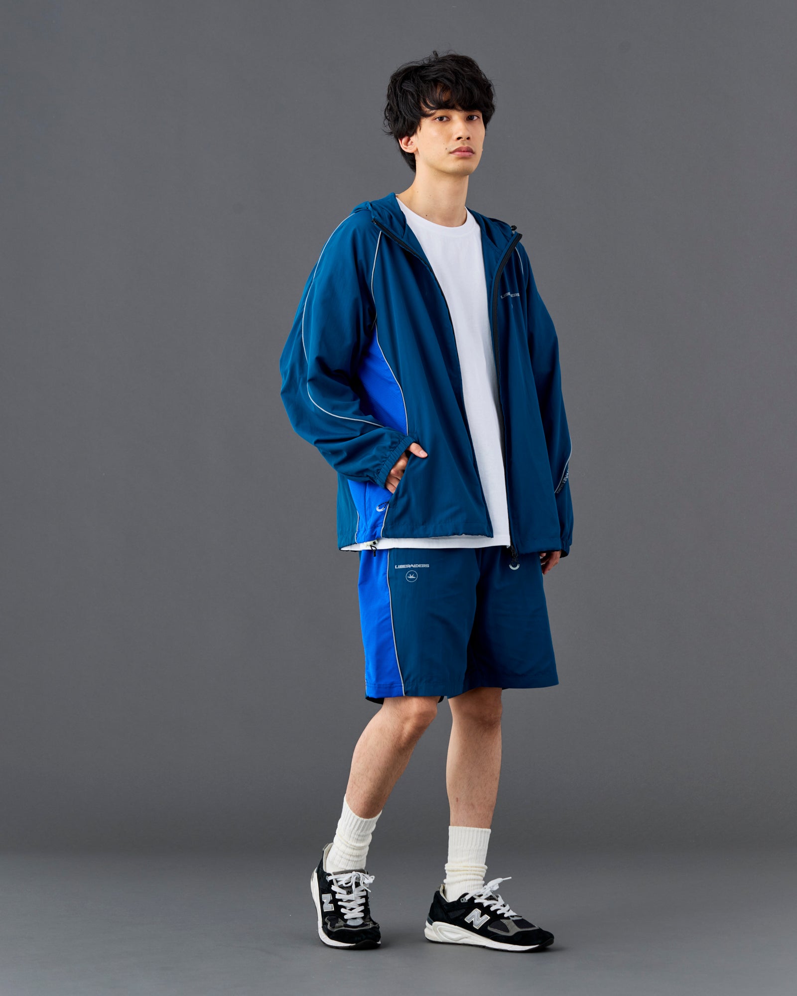 SUPPLEX NYLON ZIP PARKA