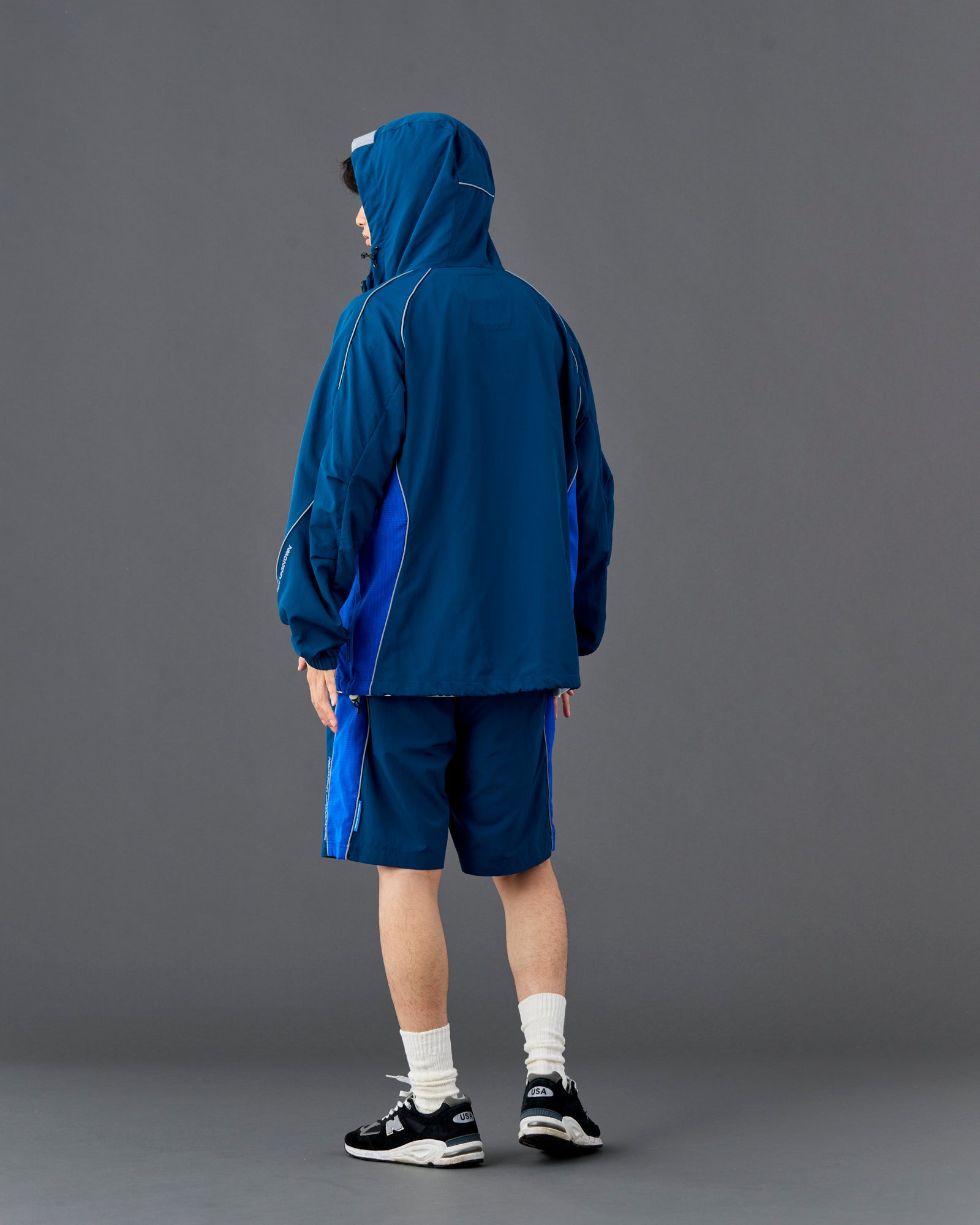 SUPPLEX NYLON ZIP PARKA