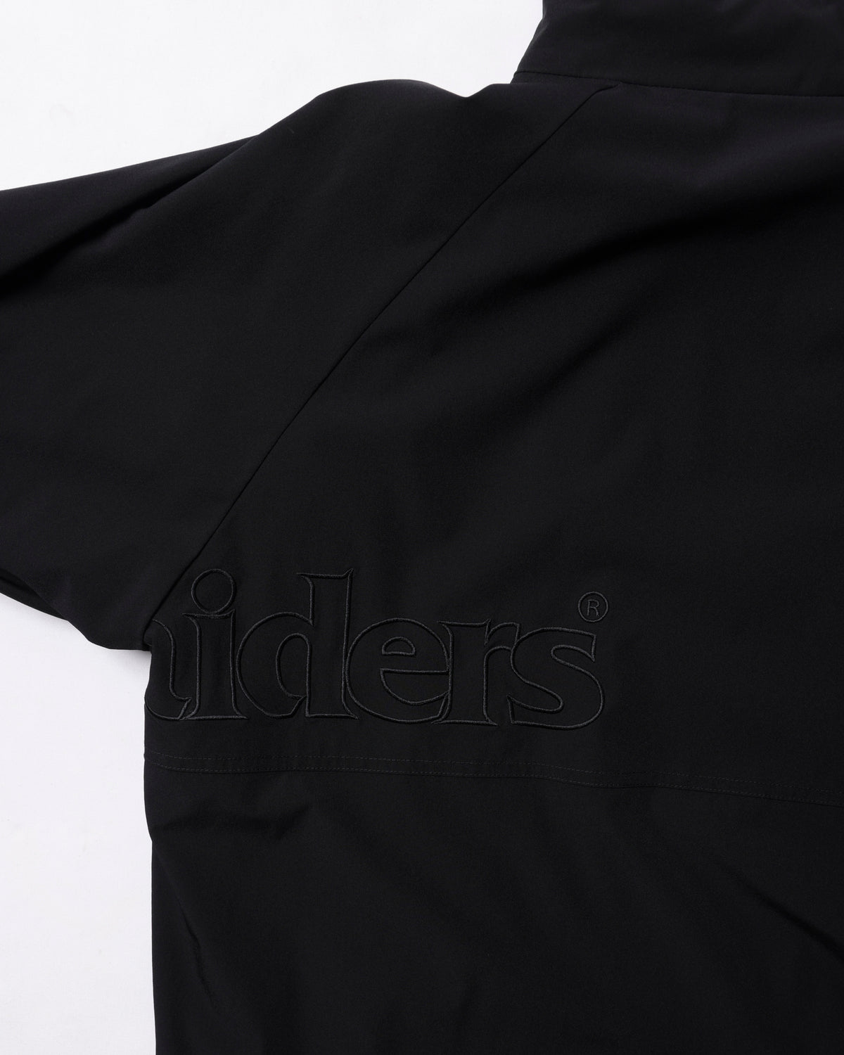 OCTA WINDBREAKER II
