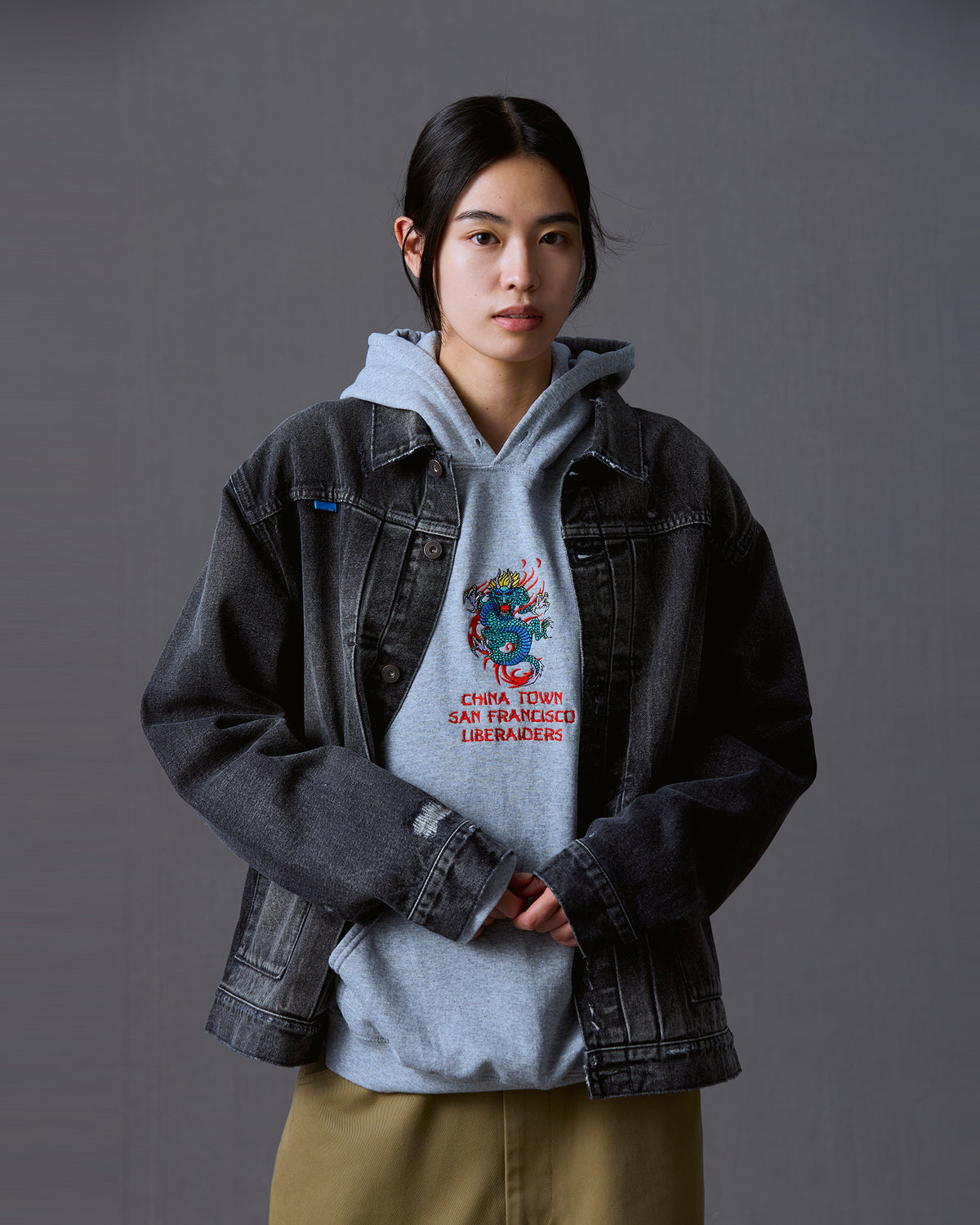 DAMAGED DENIM TRUCKER JACKET