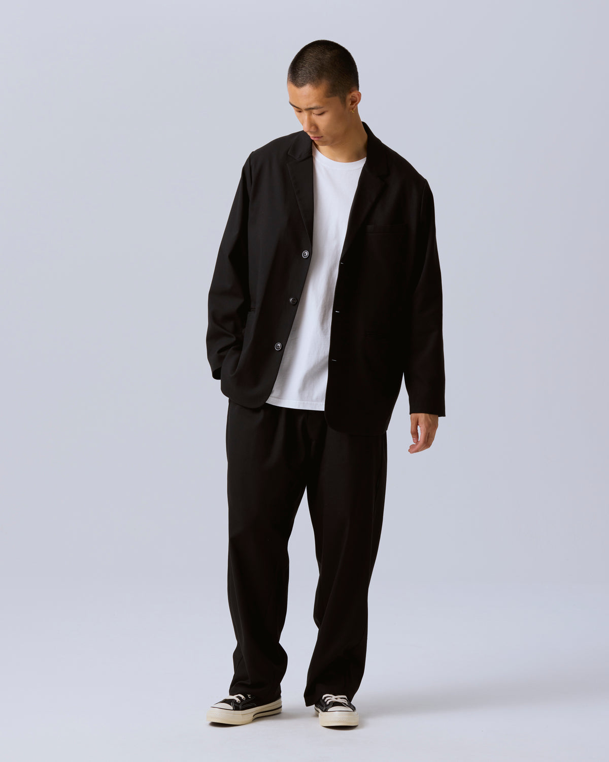 LOOSE FIT 3-BUTTON JACKET