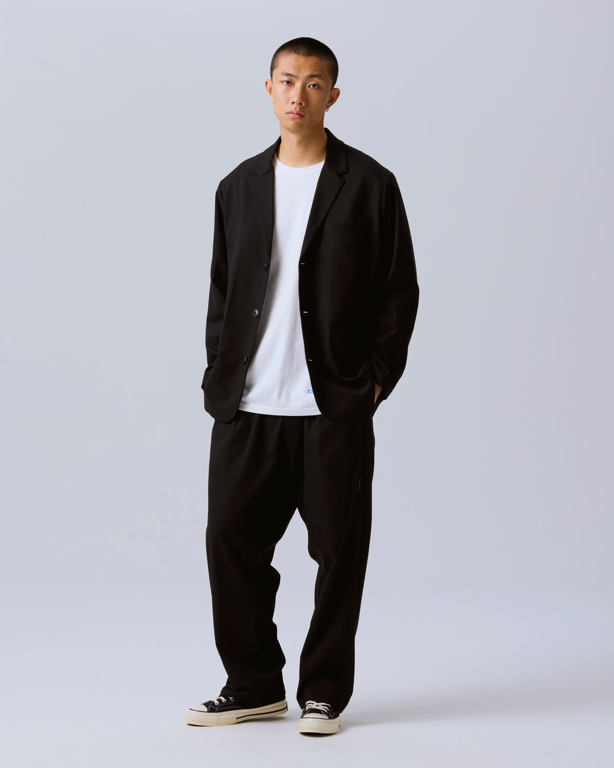 LOOSE FIT 3-BUTTON JACKET