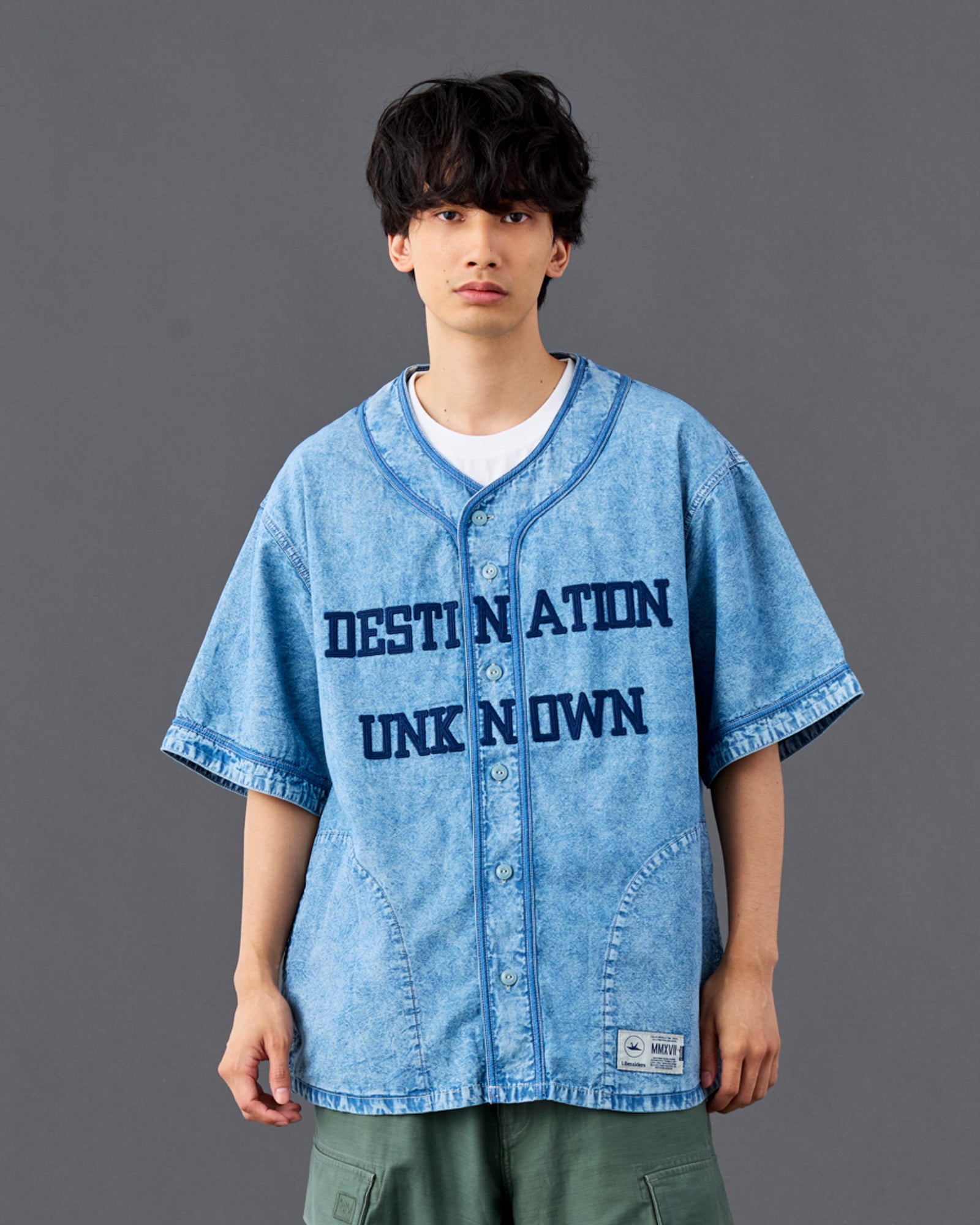CHAMBRAY BASEBALL SHIRT