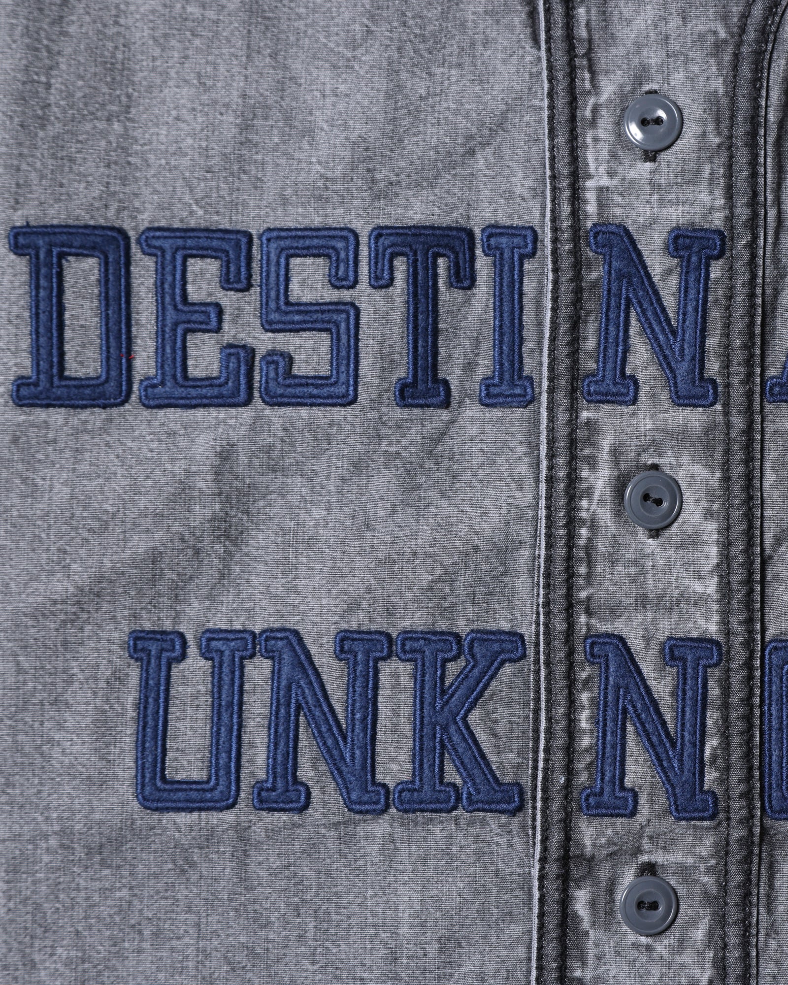 CHAMBRAY BASEBALL SHIRT