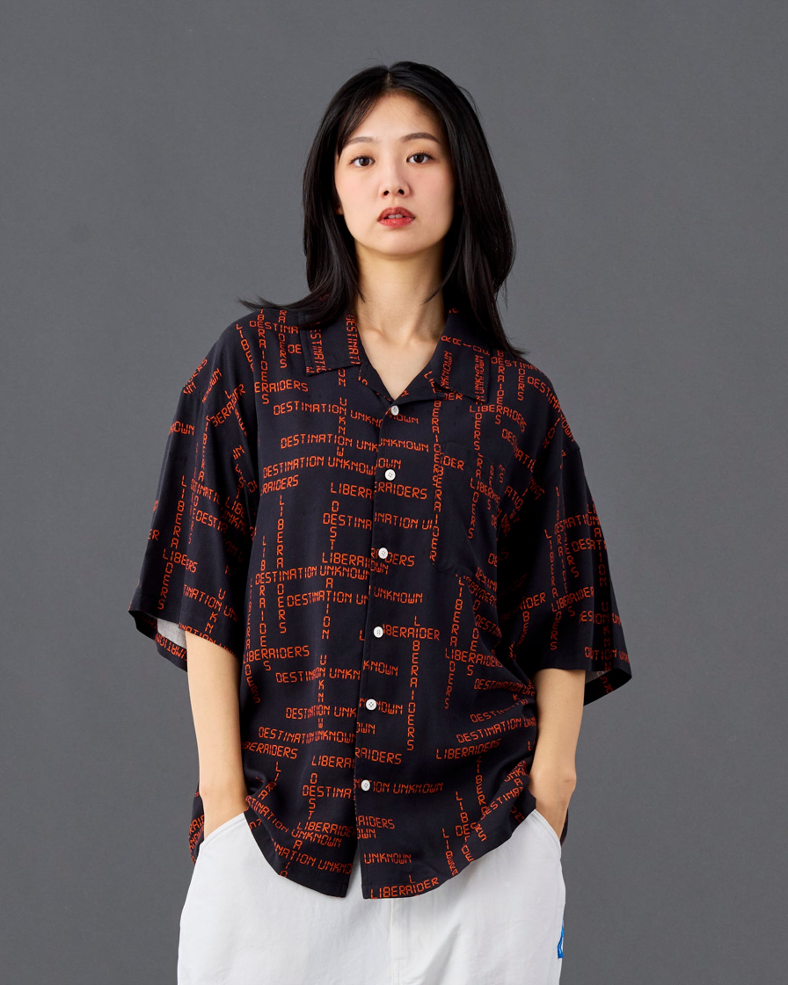 DIGITAL LOGO RAYON S/S SHIRT