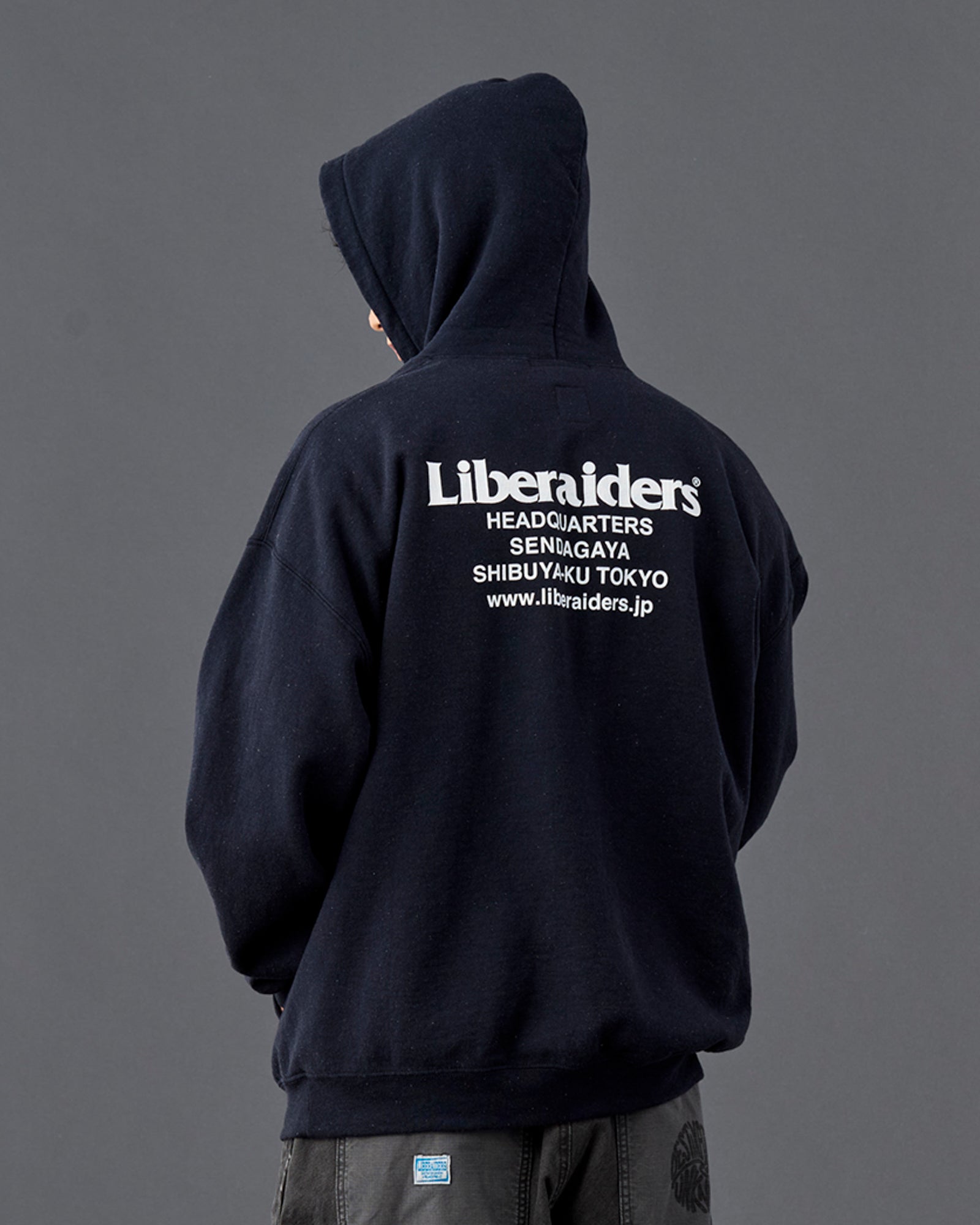 HEADQUARTER HOODIE
