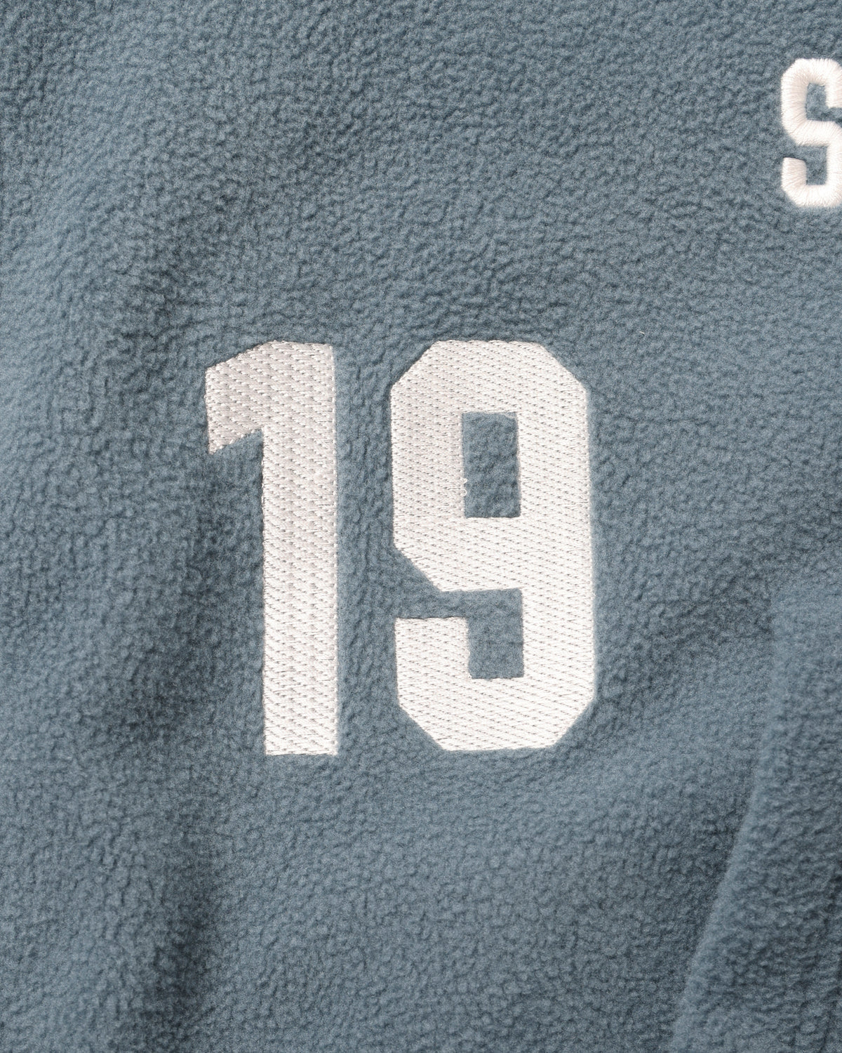 EMBROIDERY FLEECE HOODIE