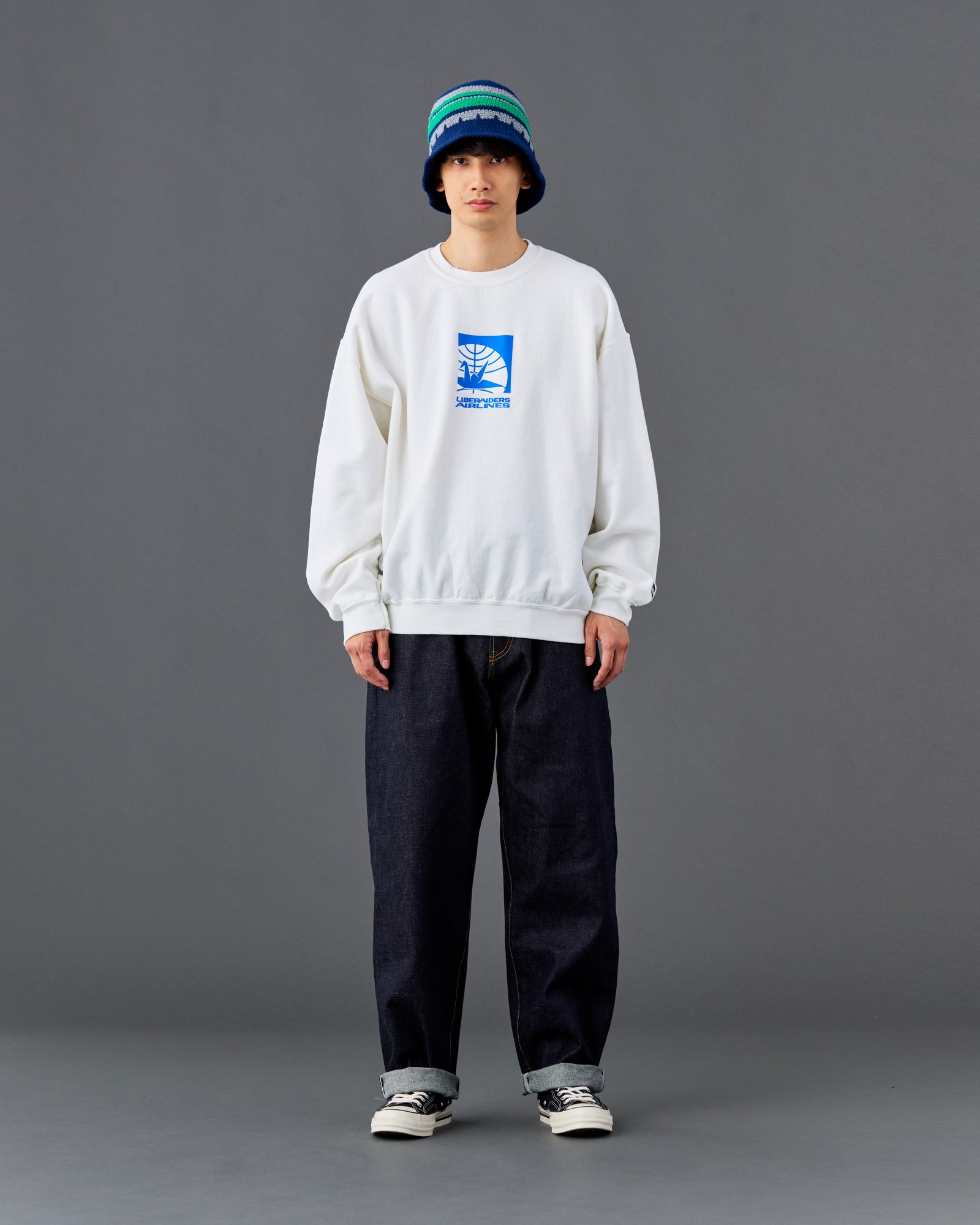 AIRLINE CREWNECK