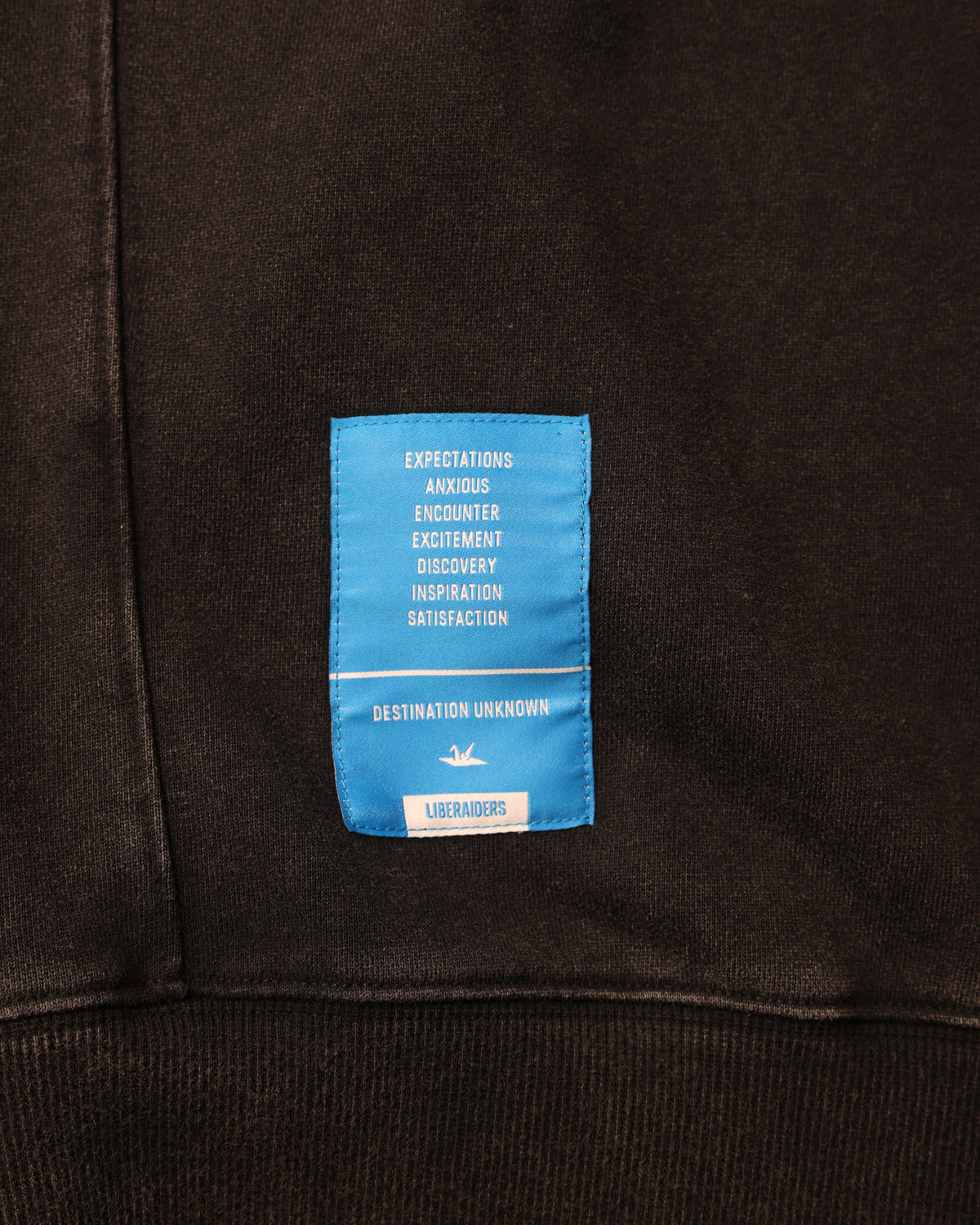 GARMENT DYED CREWNECK