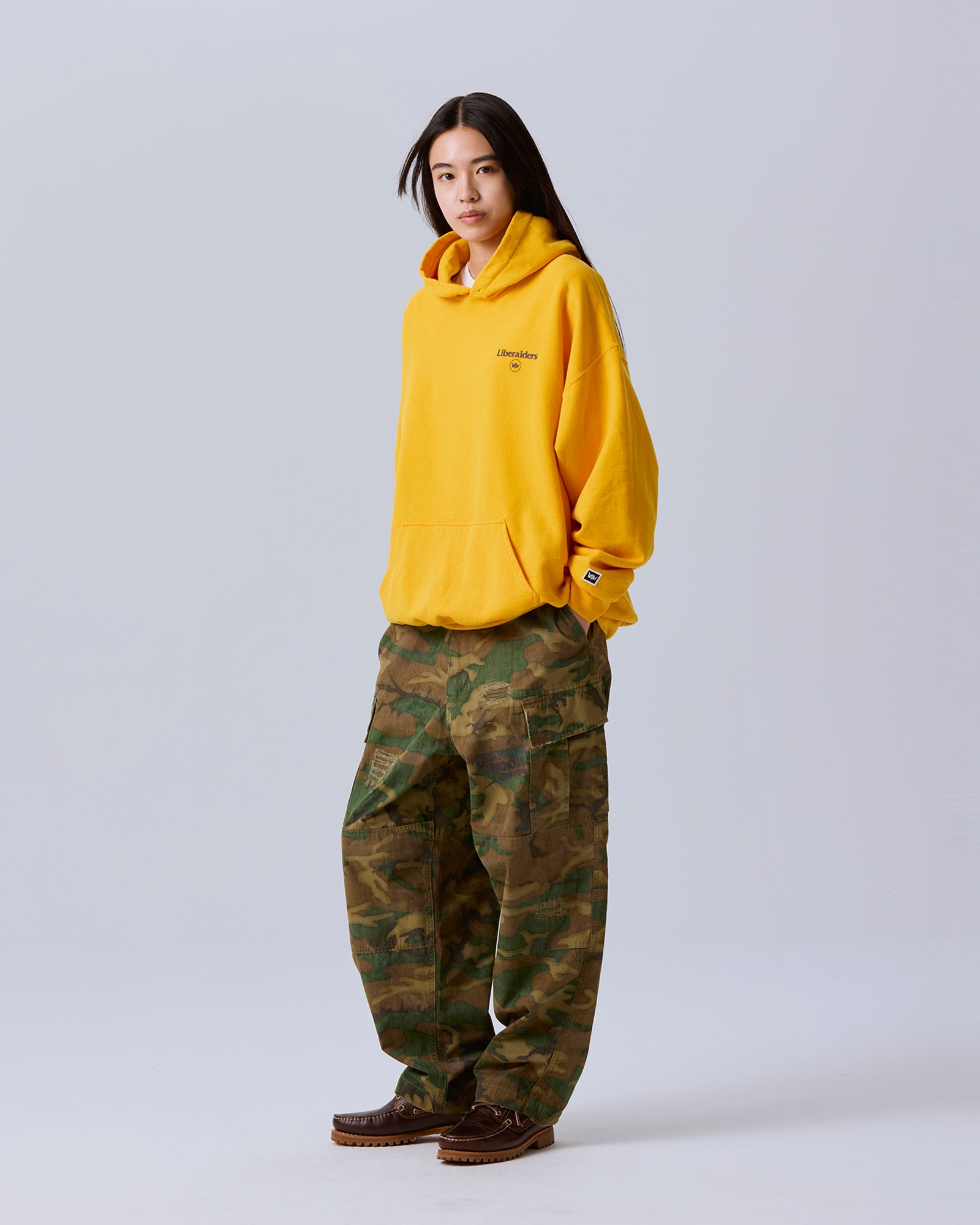 PEACE HOODIE