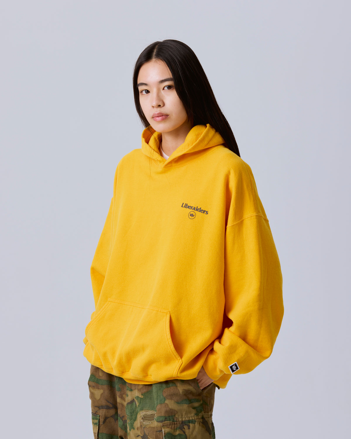 PEACE HOODIE